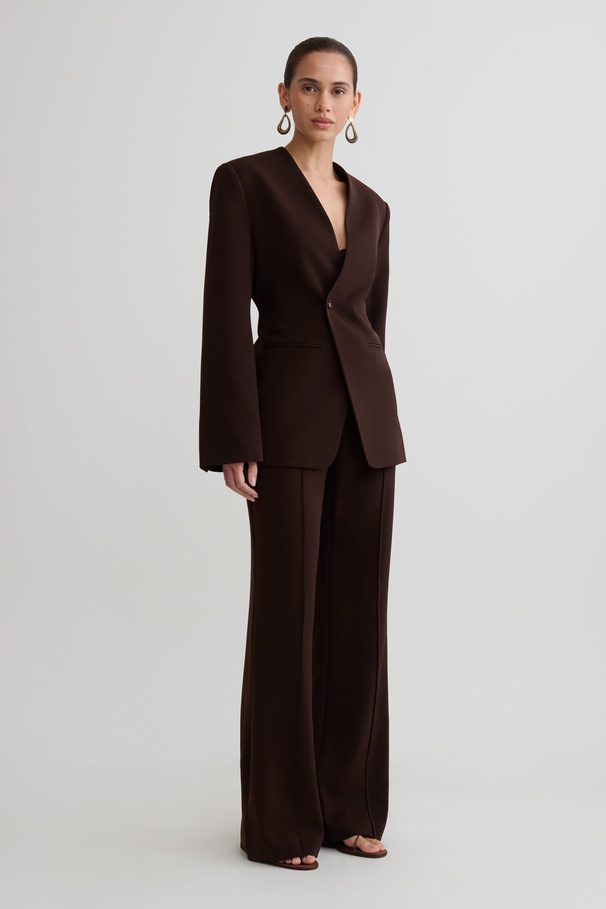 Darcie Fit And Flare Suiting Pants - Dark Chocolate