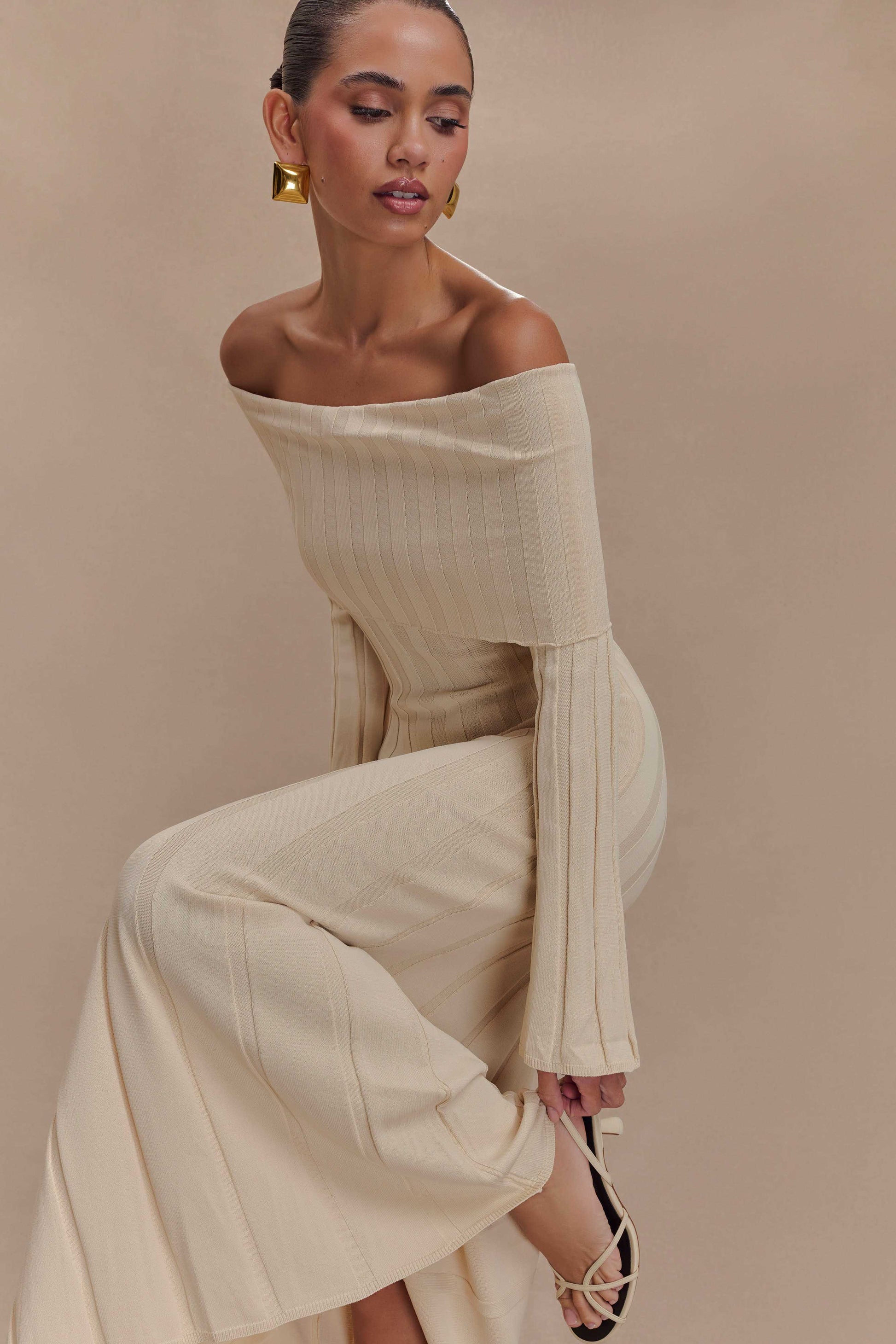 Alonza Long Sleeve Knit Midi Dress - Cream #3