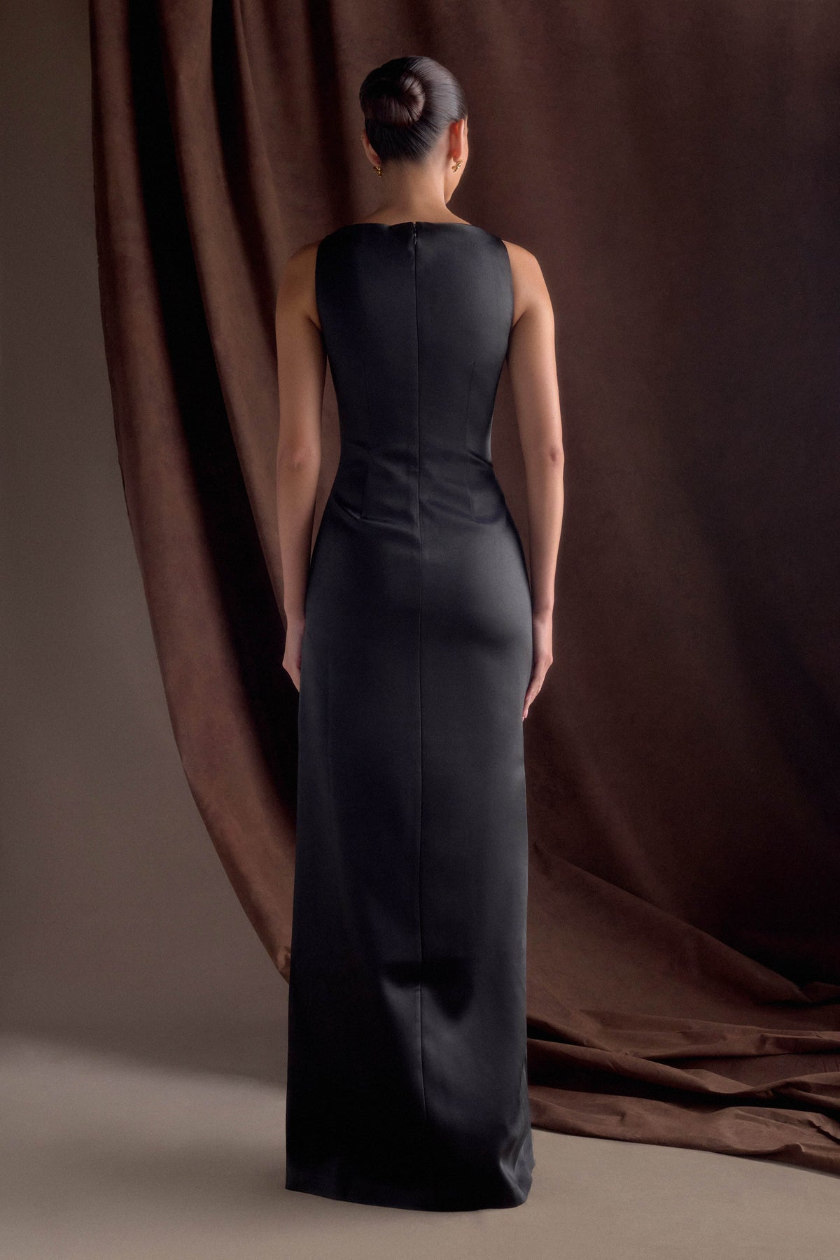 Violet Sleeveless Satin Maxi Dress - Black