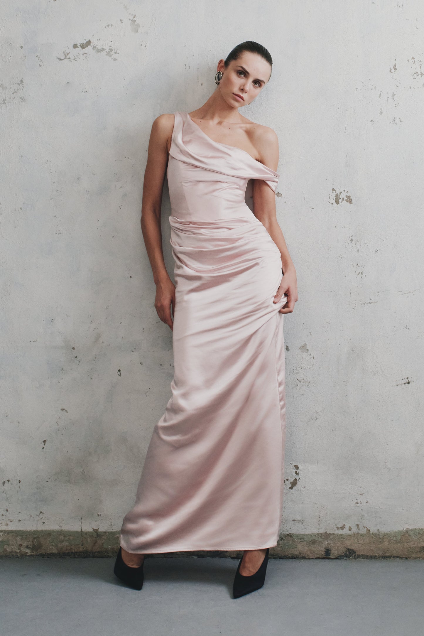 Dalia Off Shoulder Satin Maxi Dress - Soft Pink