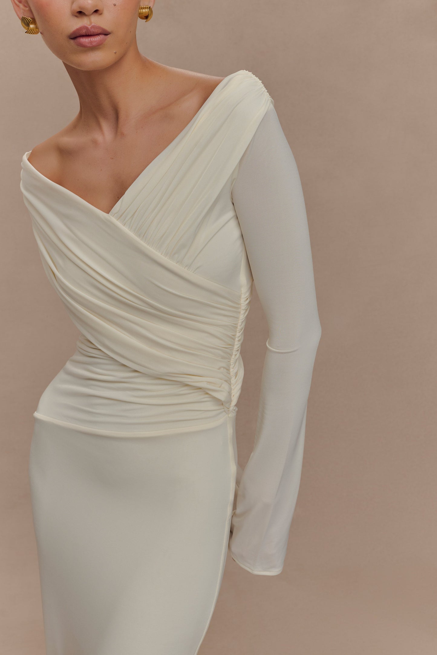 Therese Off Shoulder Ruched Maxi Dress - Ivory