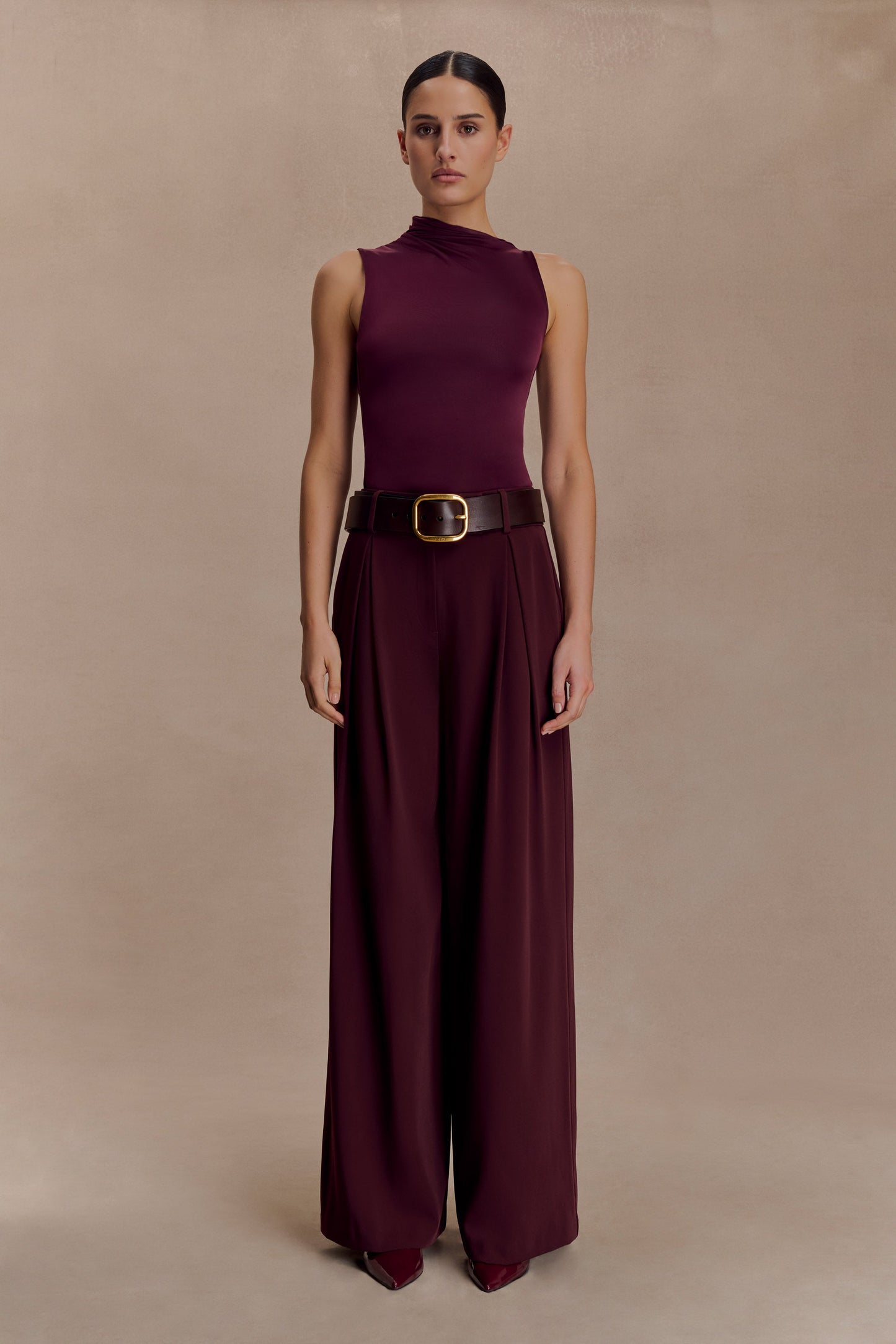 Hadleigh Sleeveless Slinky Top - Burgundy