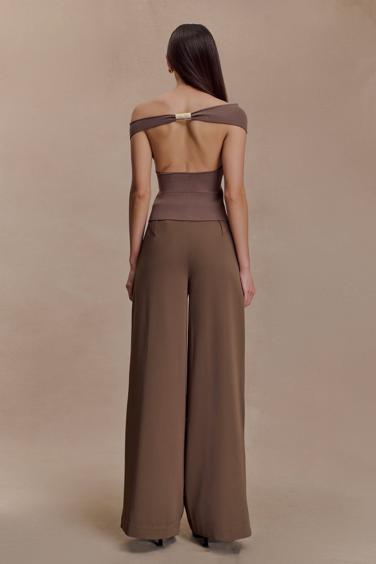 Carley Off Shoulder Knit Top - Cacao Brown