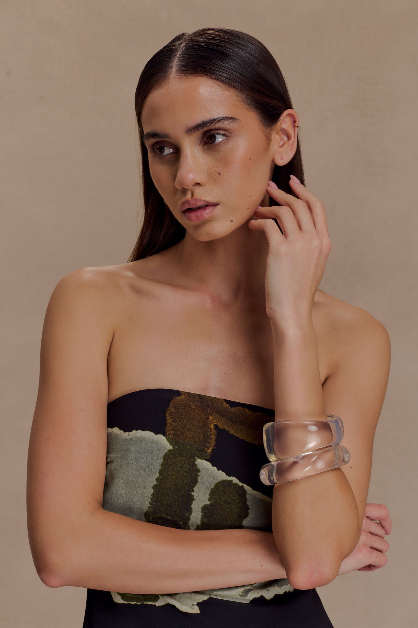 Marah Resin Bangle Set - Clear