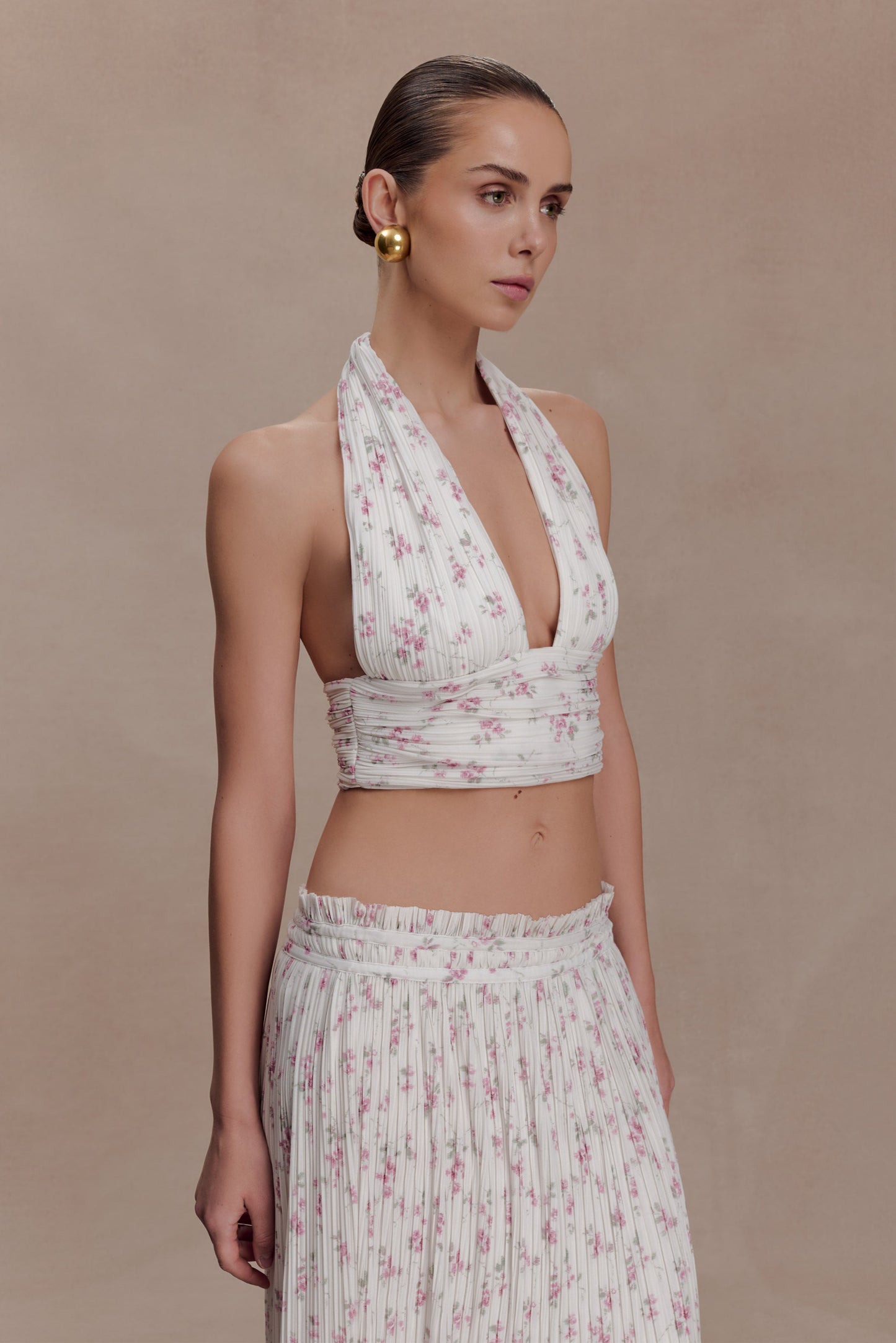 Amaris Sleeveless Plisse Halter Top - Floral Ditsy Print