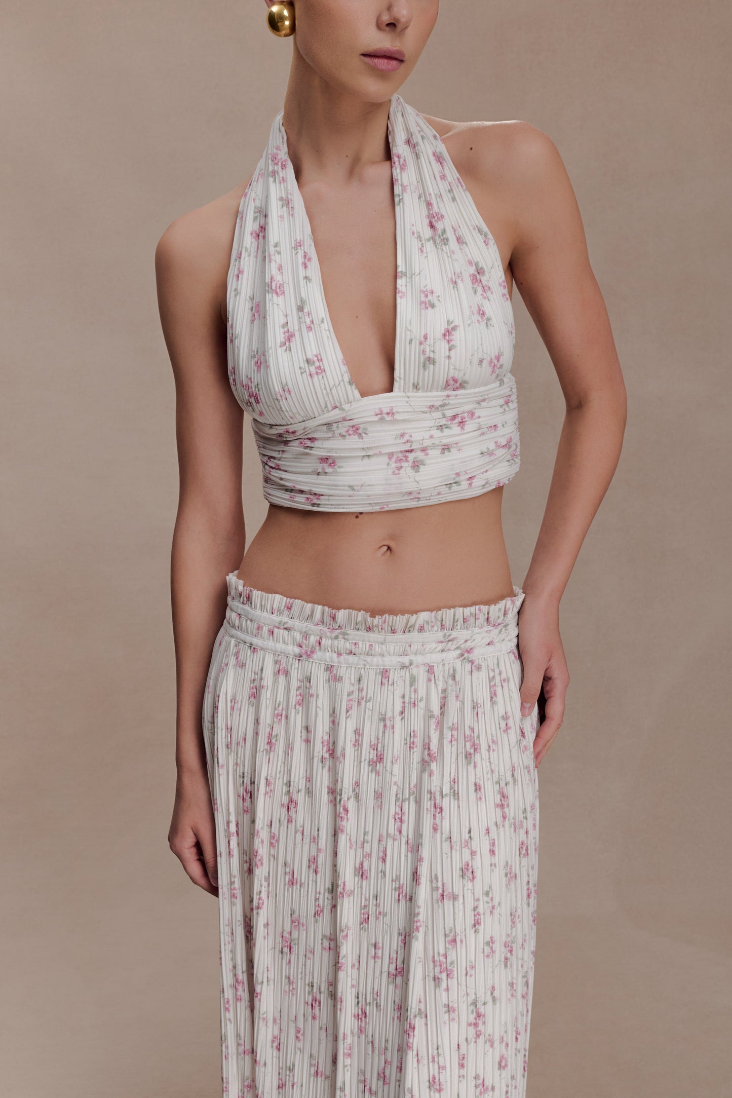 Amaris Sleeveless Plisse Halter Top - Floral Ditsy Print