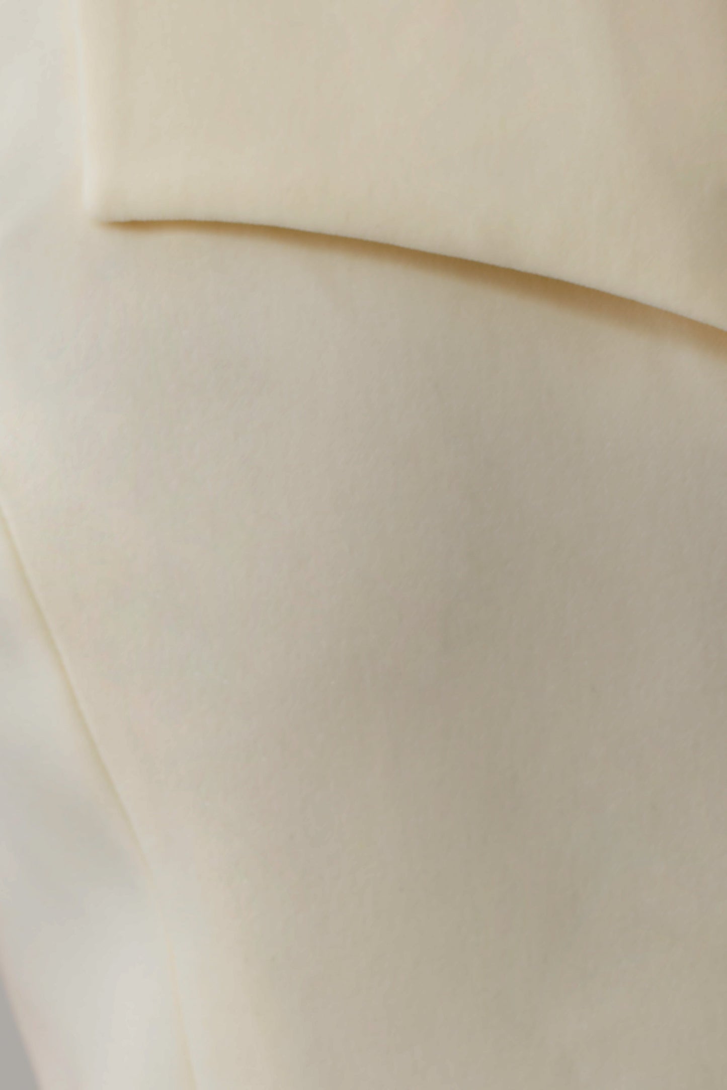 Calla Collared Sleeveless Halter Top - Ivory
