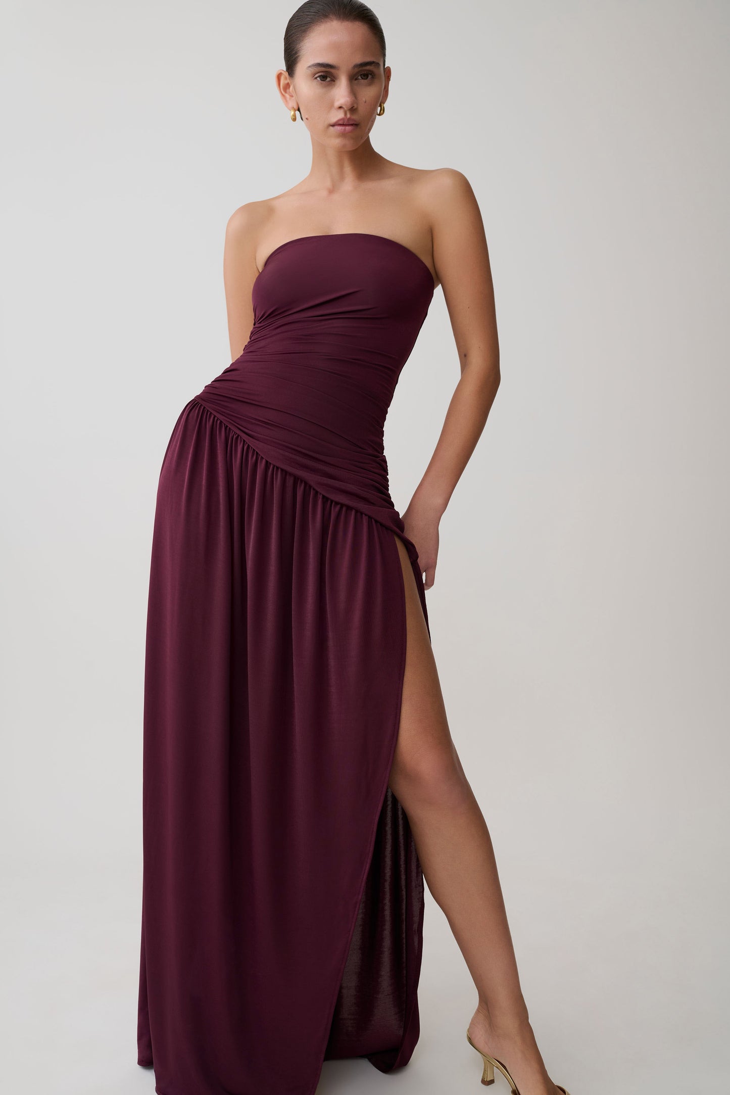 Bex Strapless Slinky Maxi Dress With Split - Burgundy
