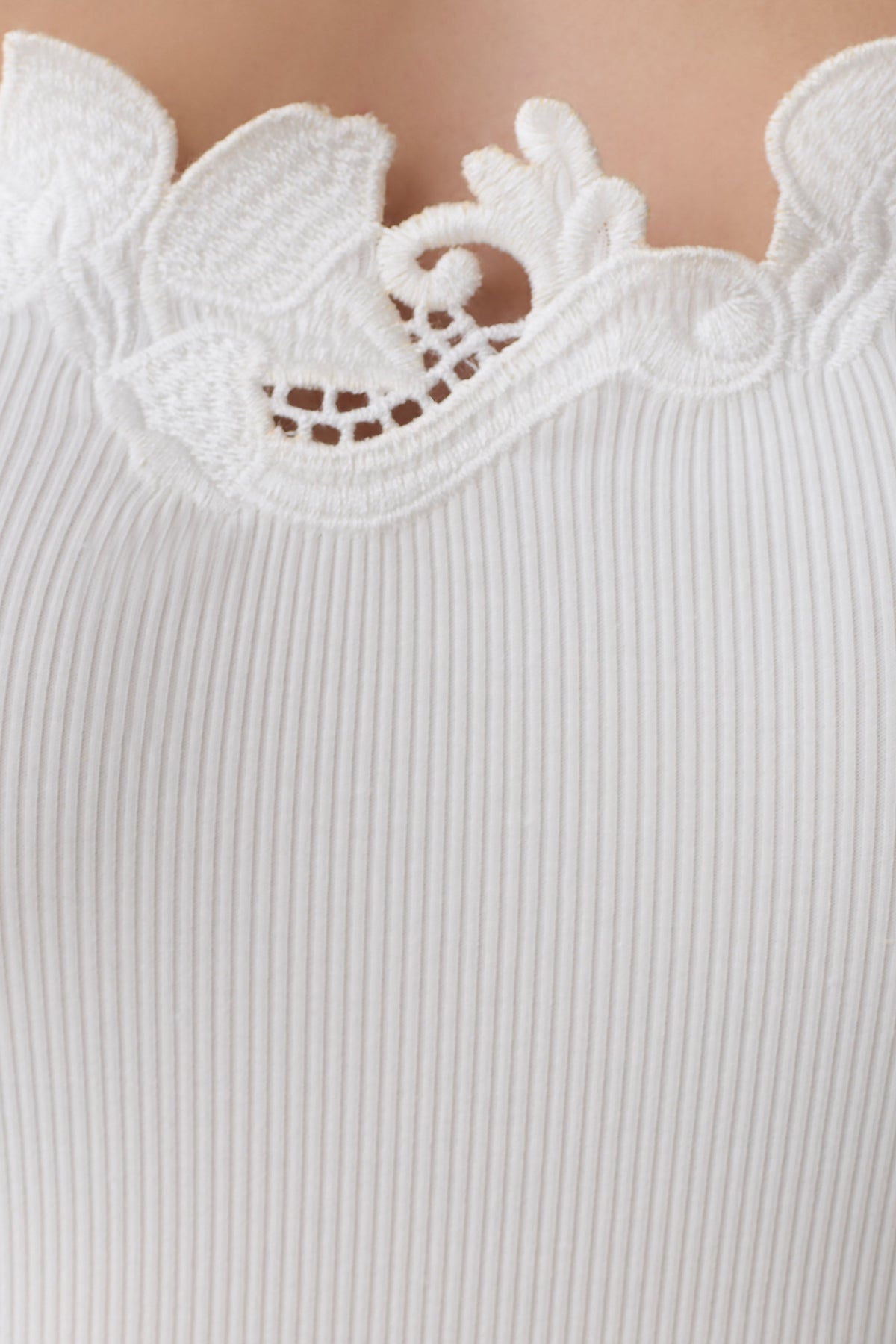 Vianna Broderie Ribbed Tank Top - Ivory