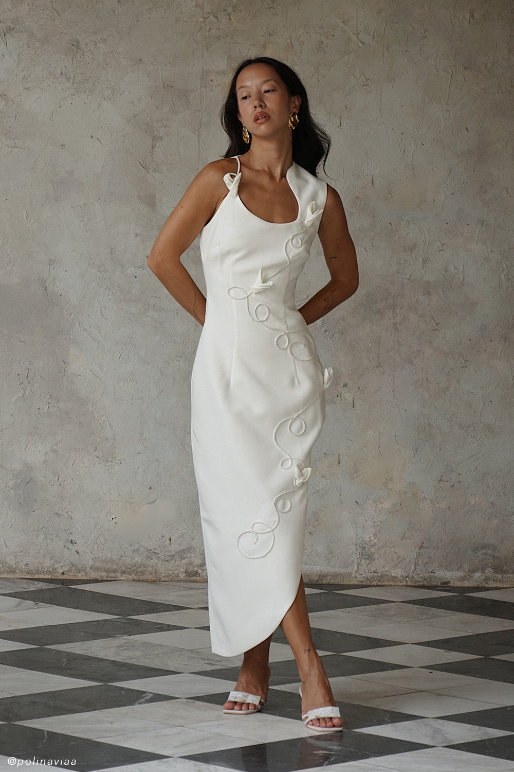 Virginia Suiting Embroidered Midi Dress - White | MESHKI UK Virginia Suiting Embroidered Midi Dress - White | MESHKI UK