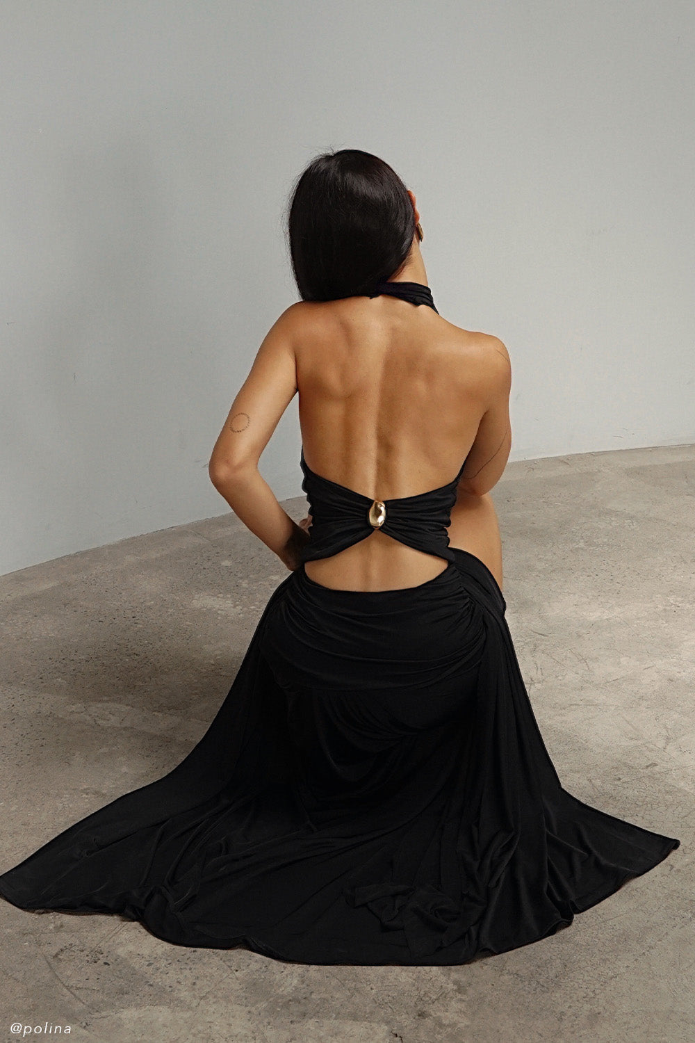 Calandra Slinky Halter Top With Hardware - Black