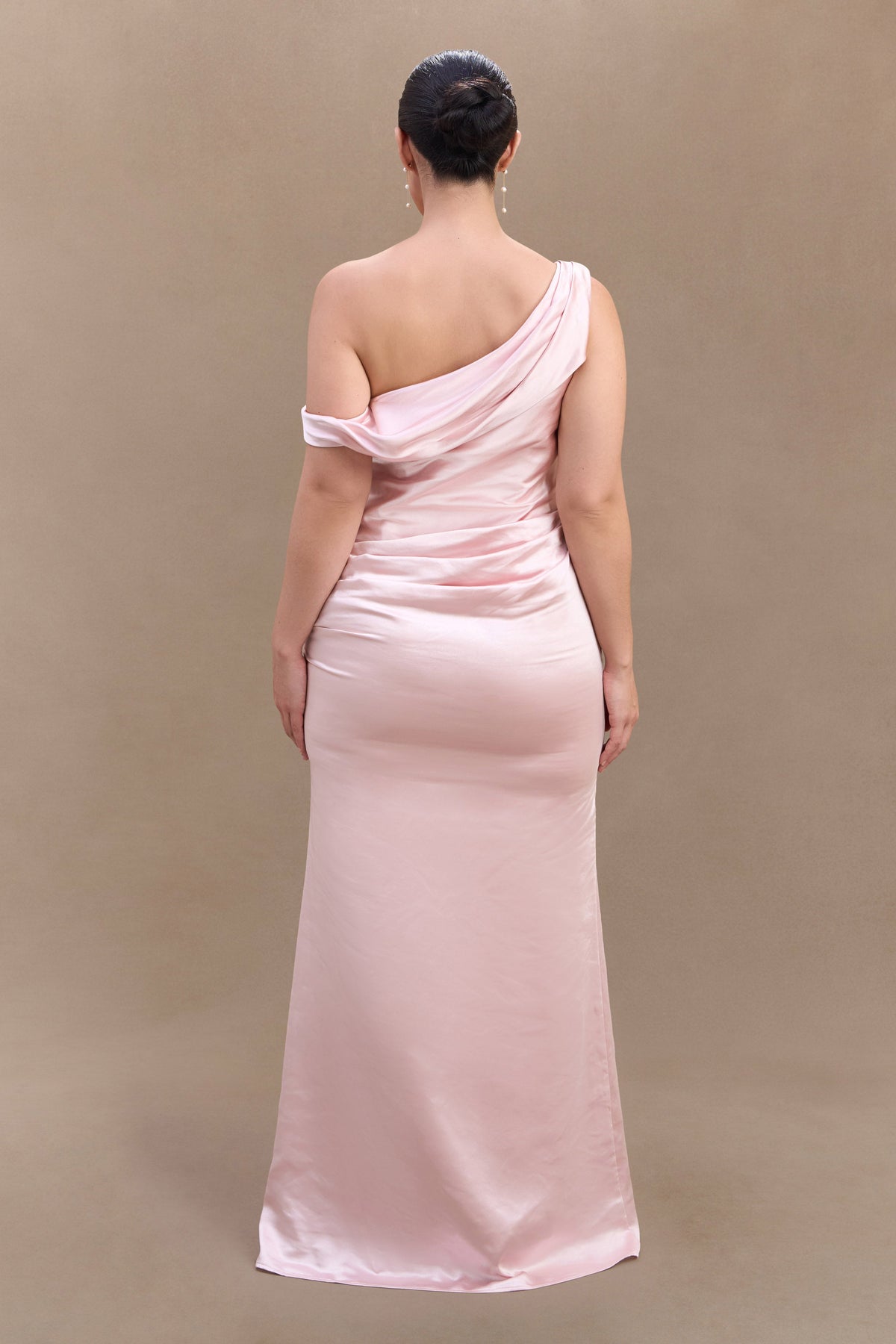 Dalia Off Shoulder Satin Maxi Dress - Soft Pink
