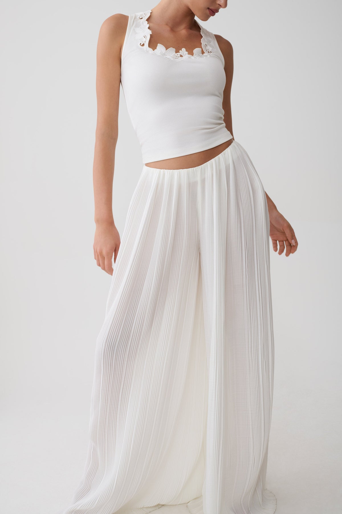 Jonah Plisse Straight Leg Pants - Ivory