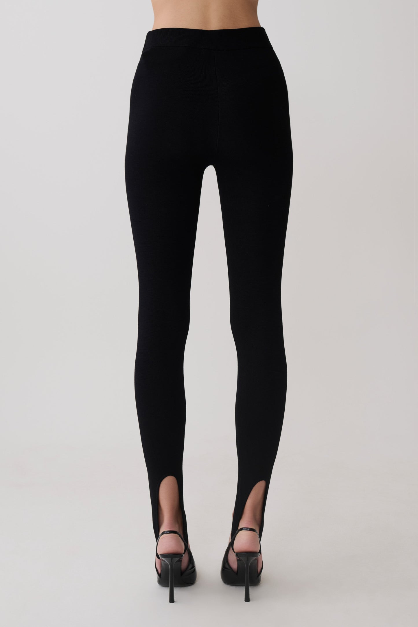 Valerie Stirrup Leggings - Black