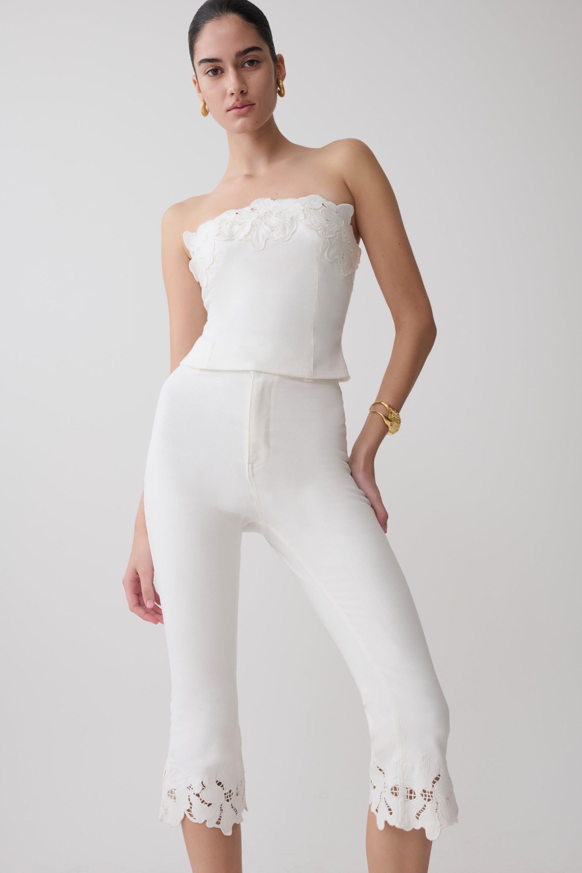 Tillie Flower Embroidery Denim Capris - White #8