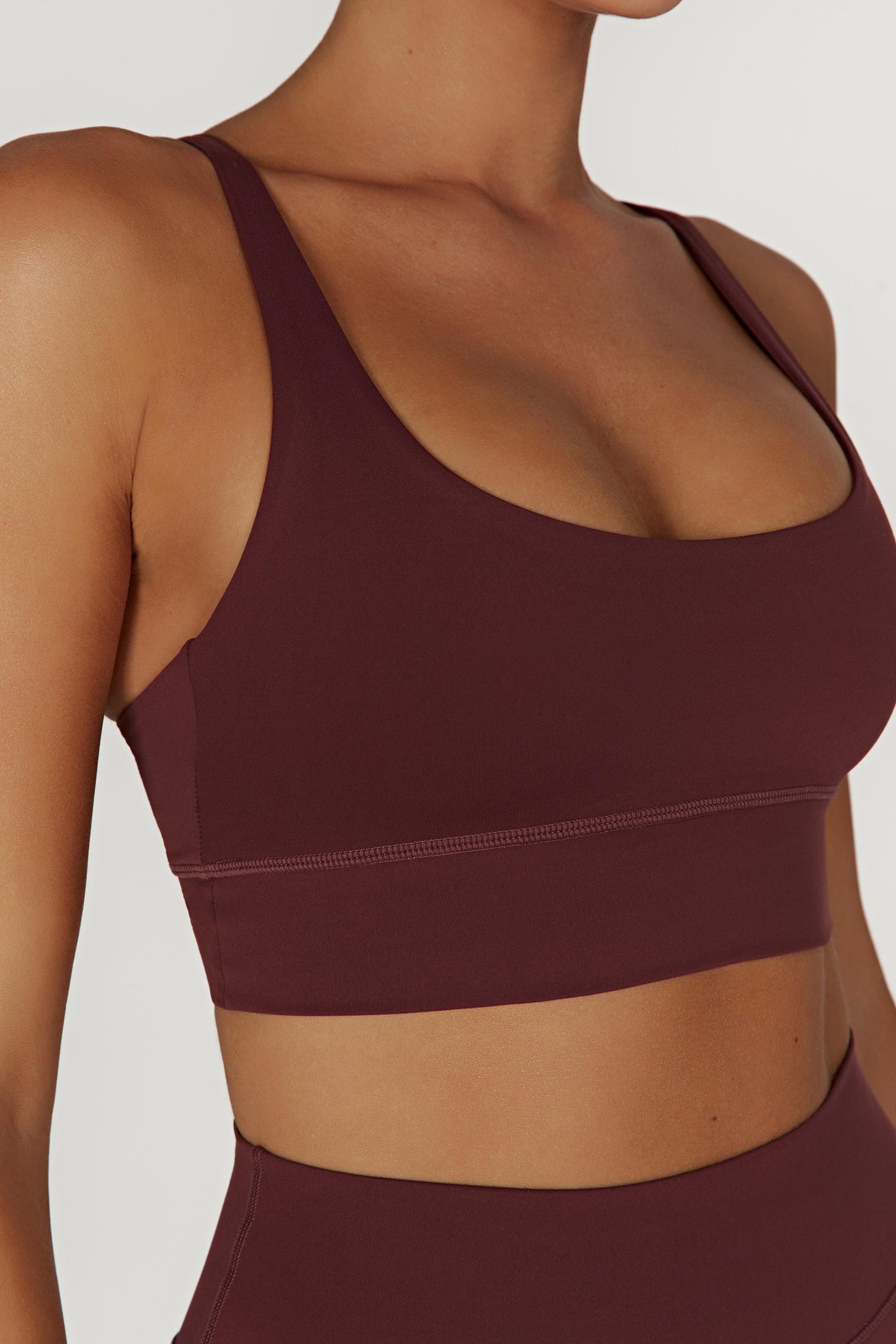 Elise V Back Cami Crop Top - Mahogany