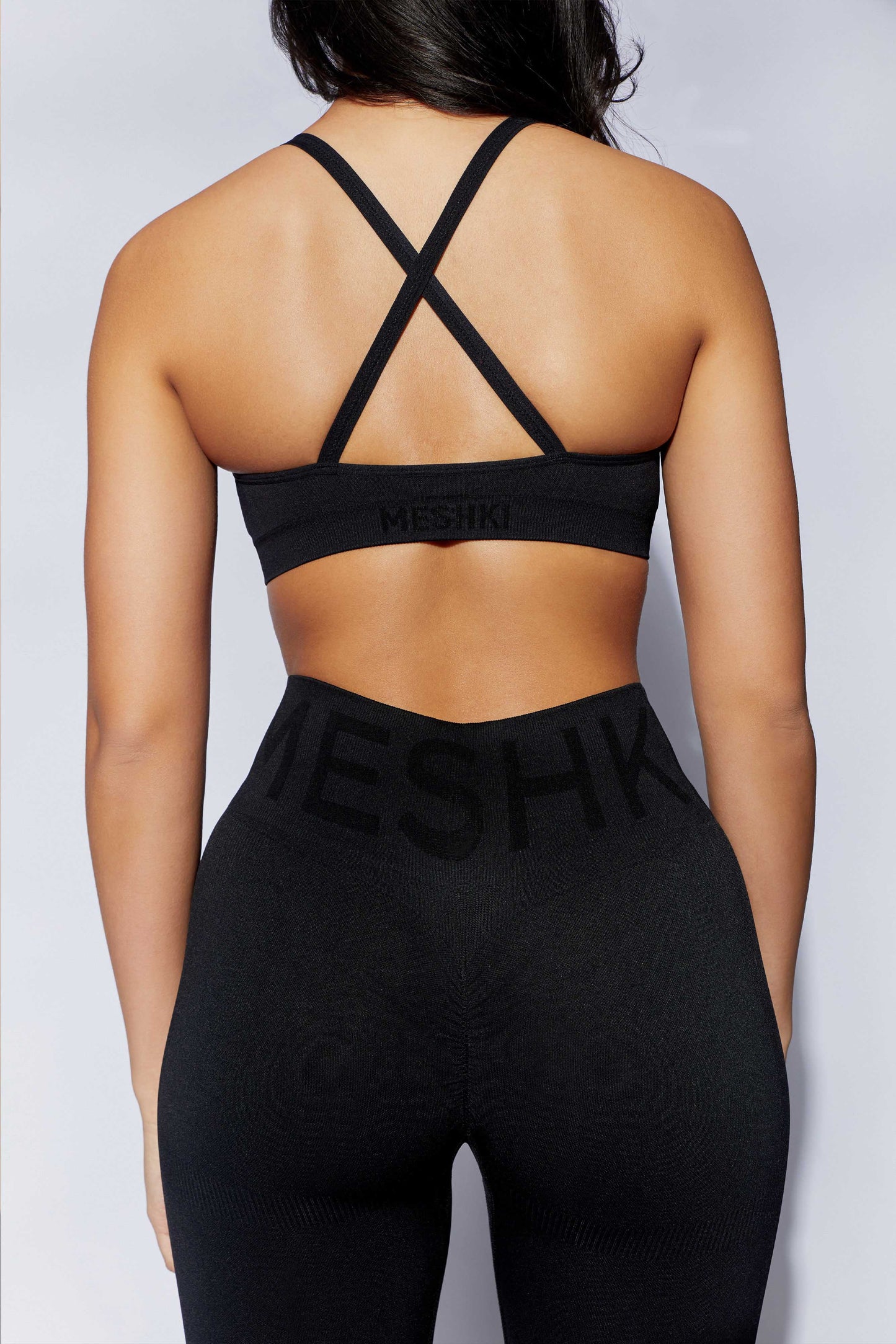 Nyx Cross Back Seamless Crop - Black