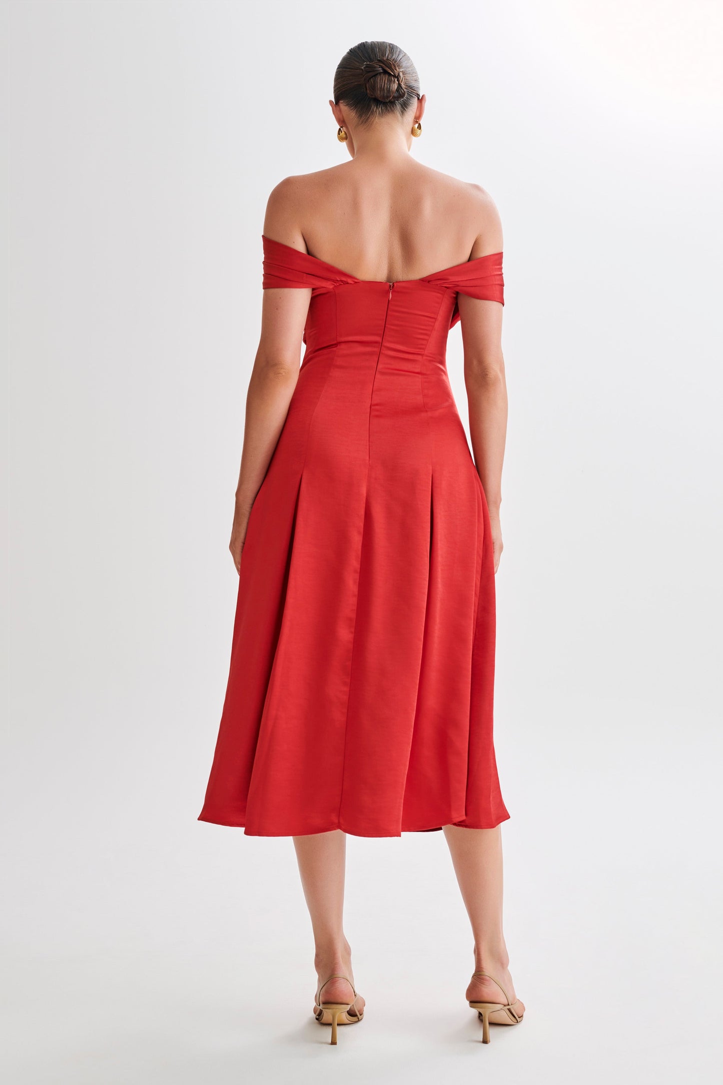 Sofie Off Shoulder Midi Dress - Red