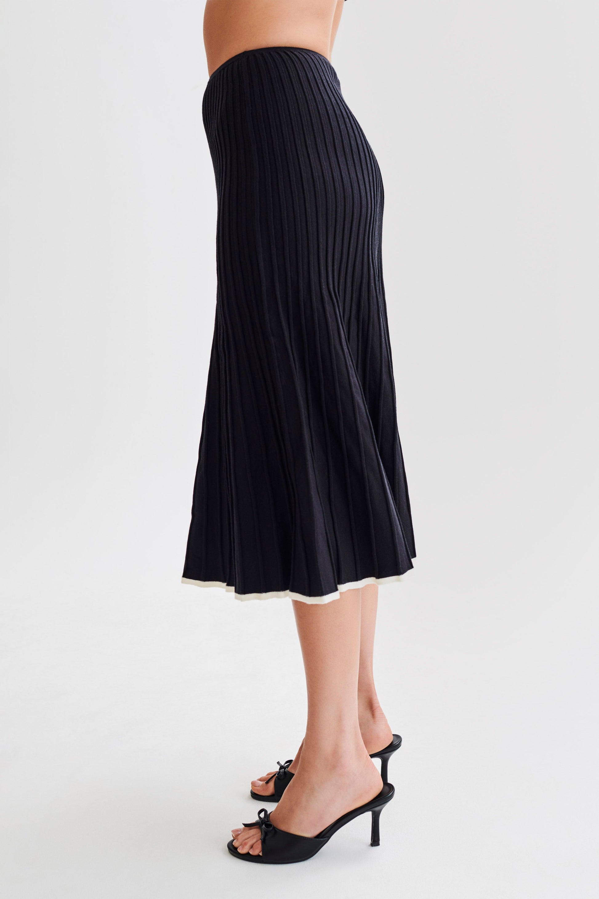 Jolene Contrast Rib Knit Midi Skirt - Black #8