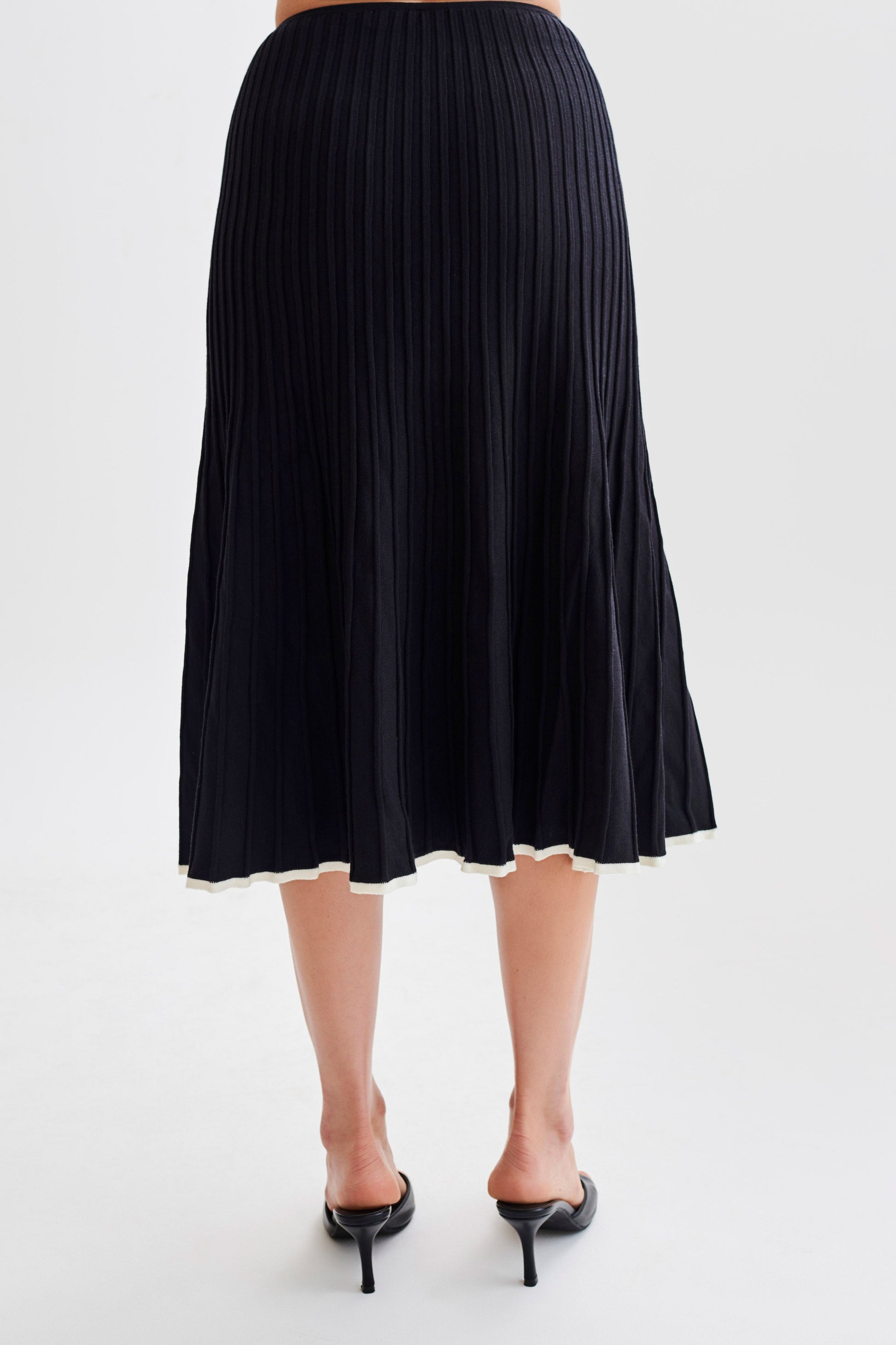 Jolene Contrast Rib Knit Midi Skirt - Black #9
