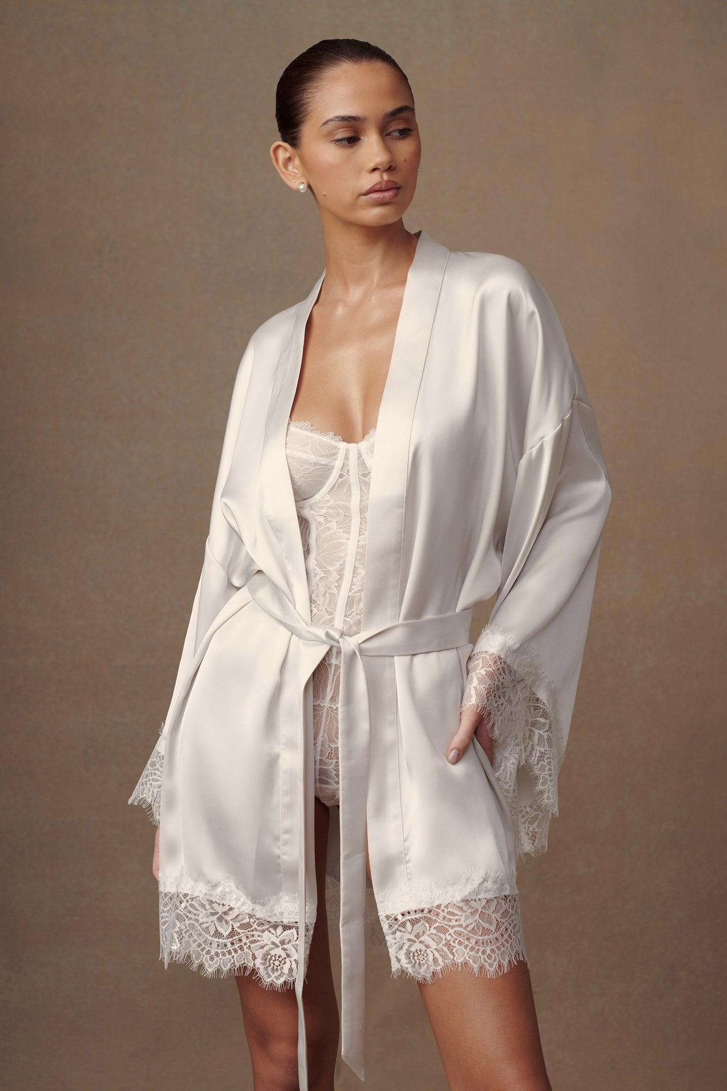 Annabeth Lace Trim Bridal Robe - White