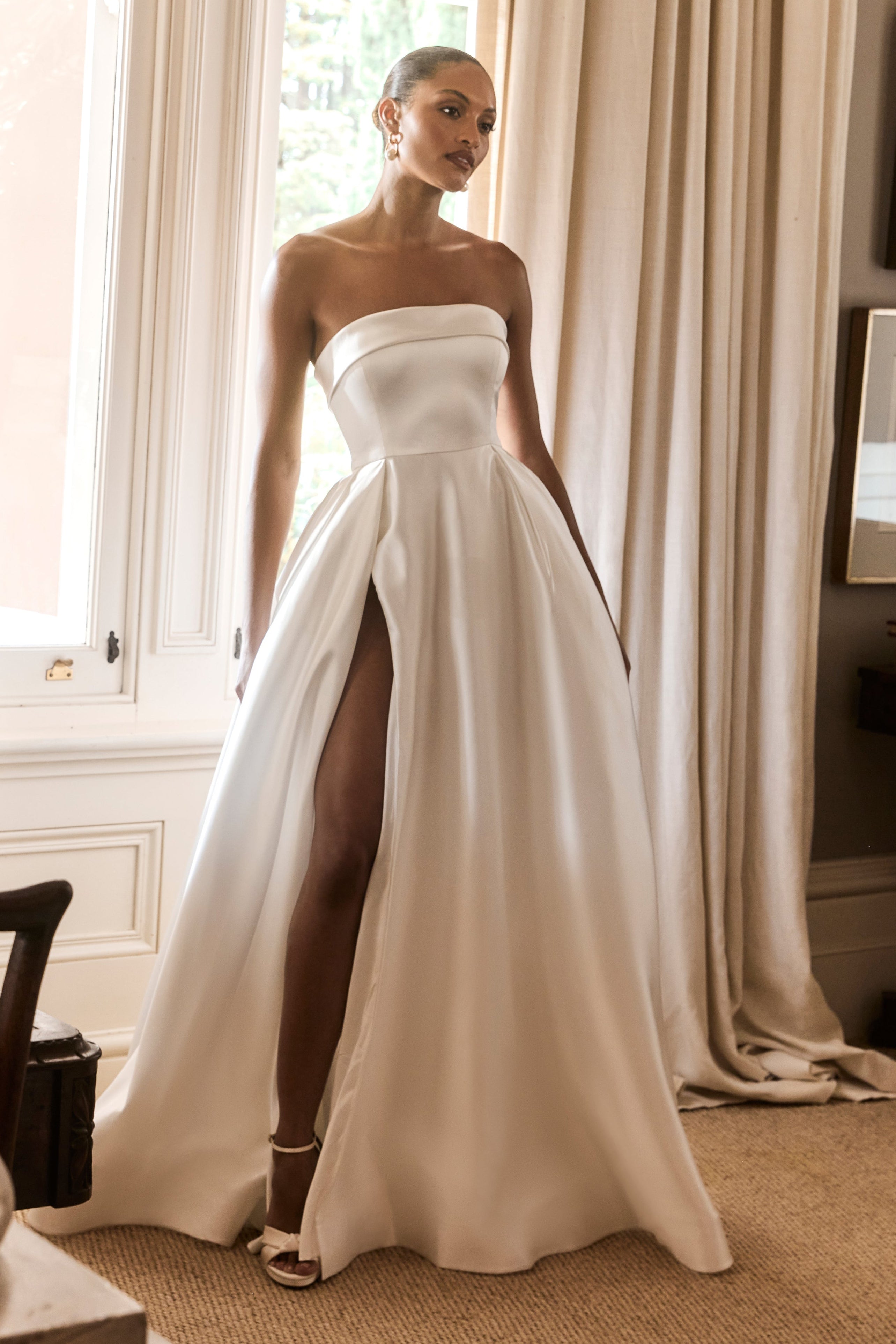 Wedding outlet gown