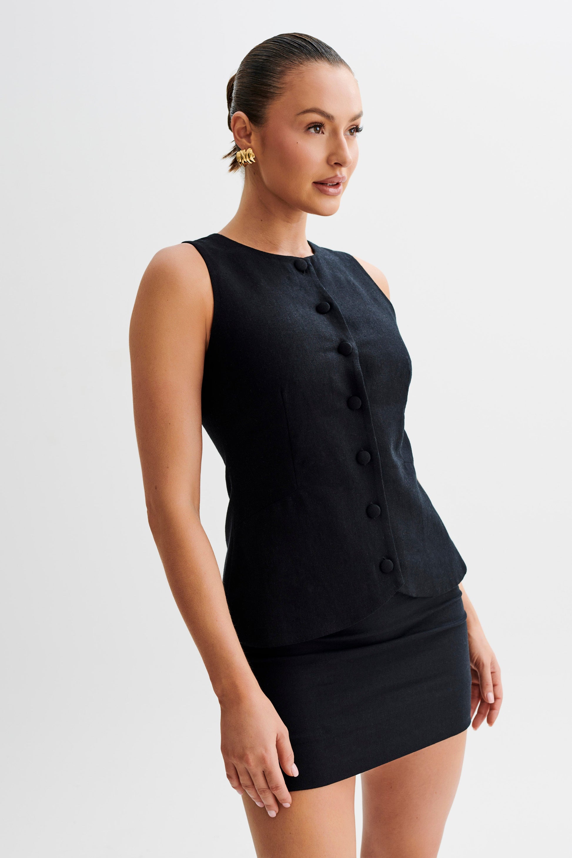 Laurence Sleeveless Linen Longline Top - Black #9