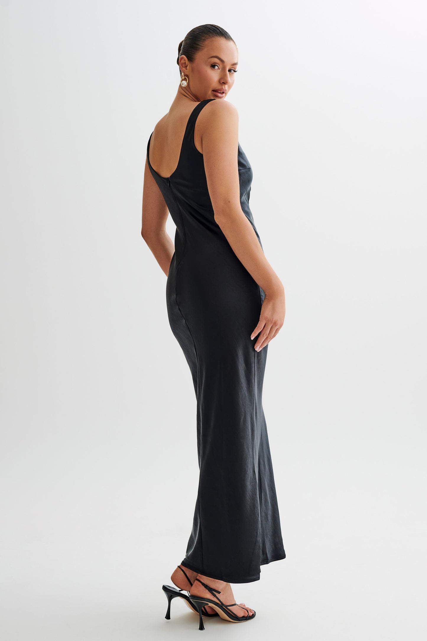 Aubrie Keyhole Satin Maxi Dress - Black