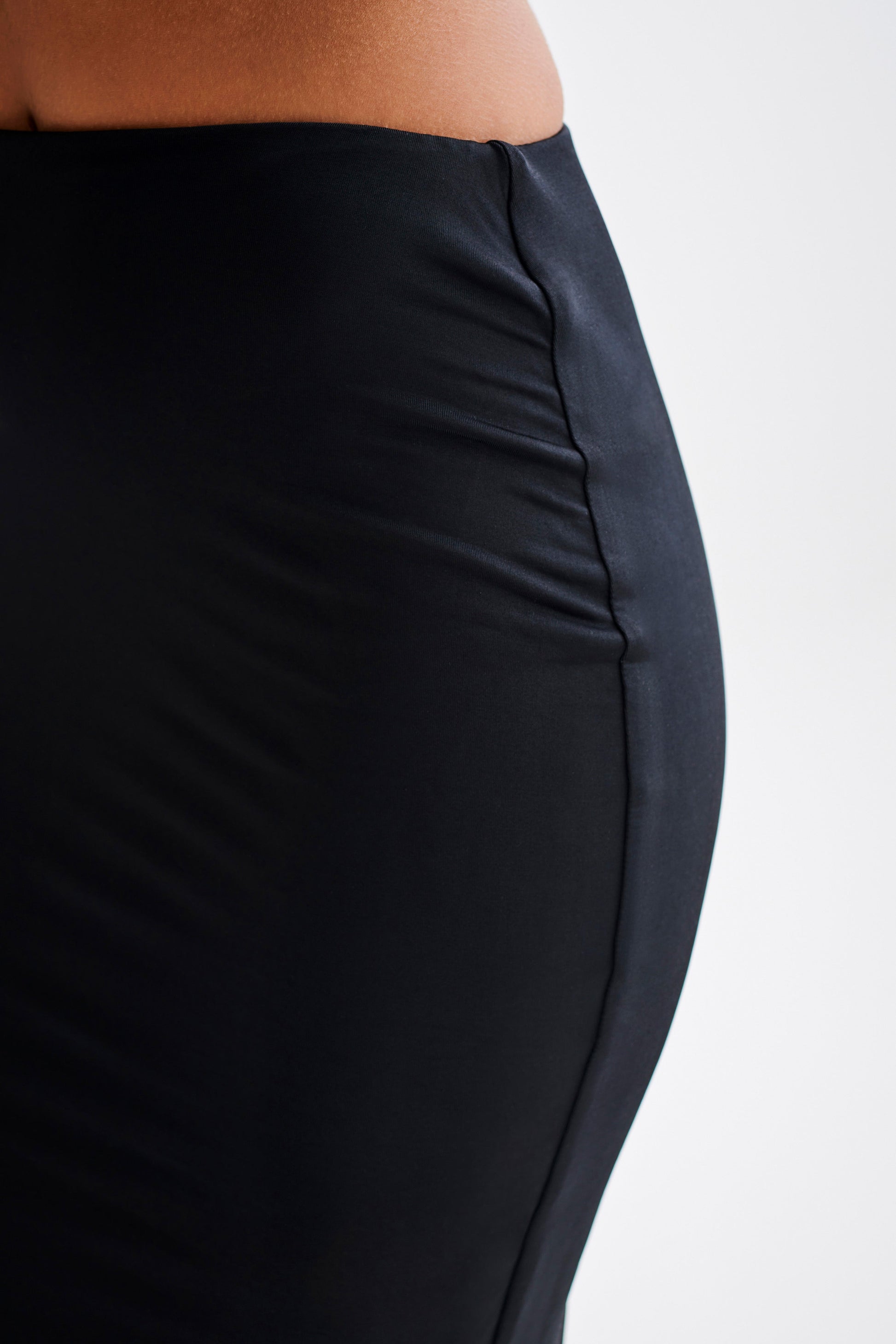 Mara Slinky Knee Length Skirt - Black #8