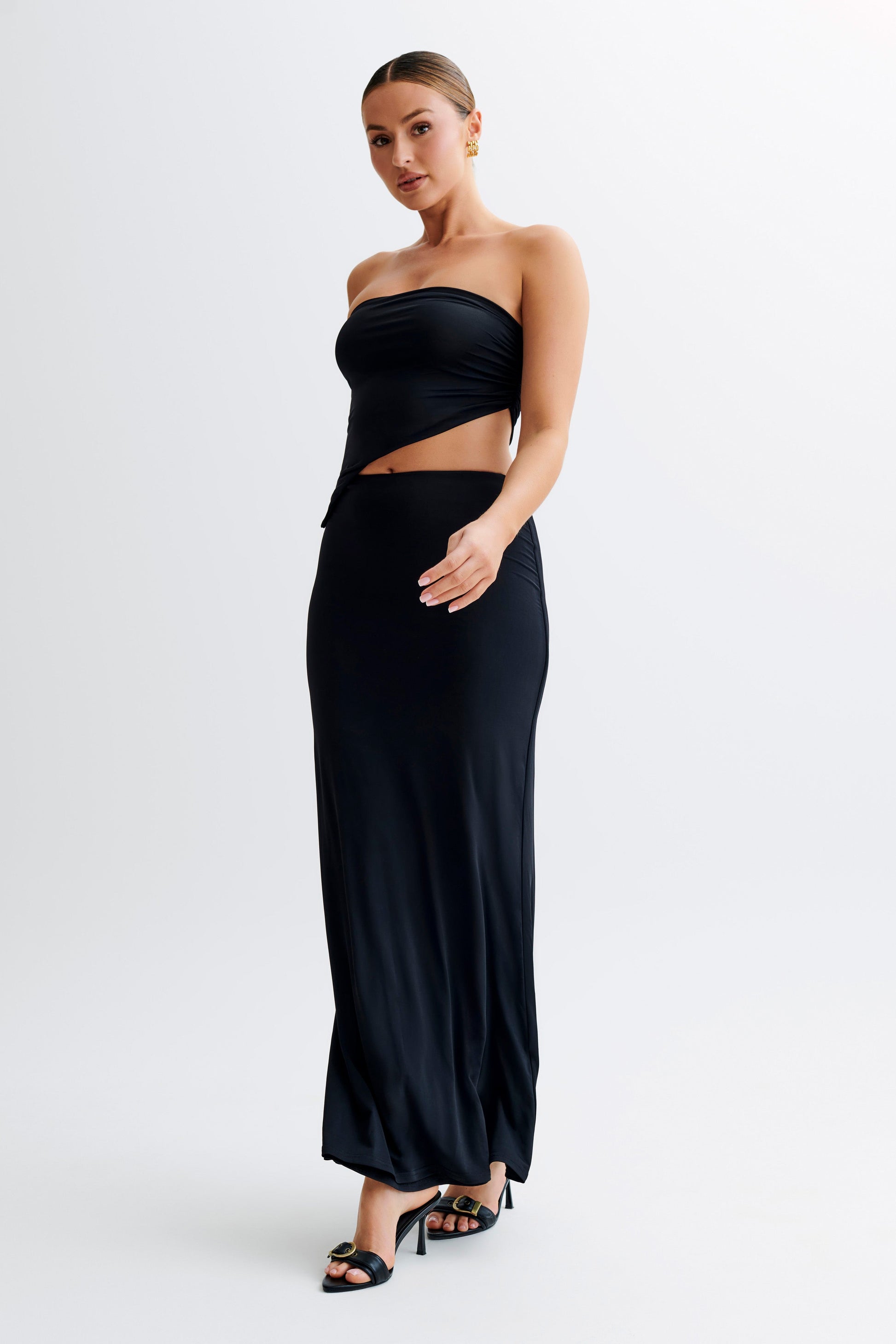 Donata Slinky Strapless Top - Black #8