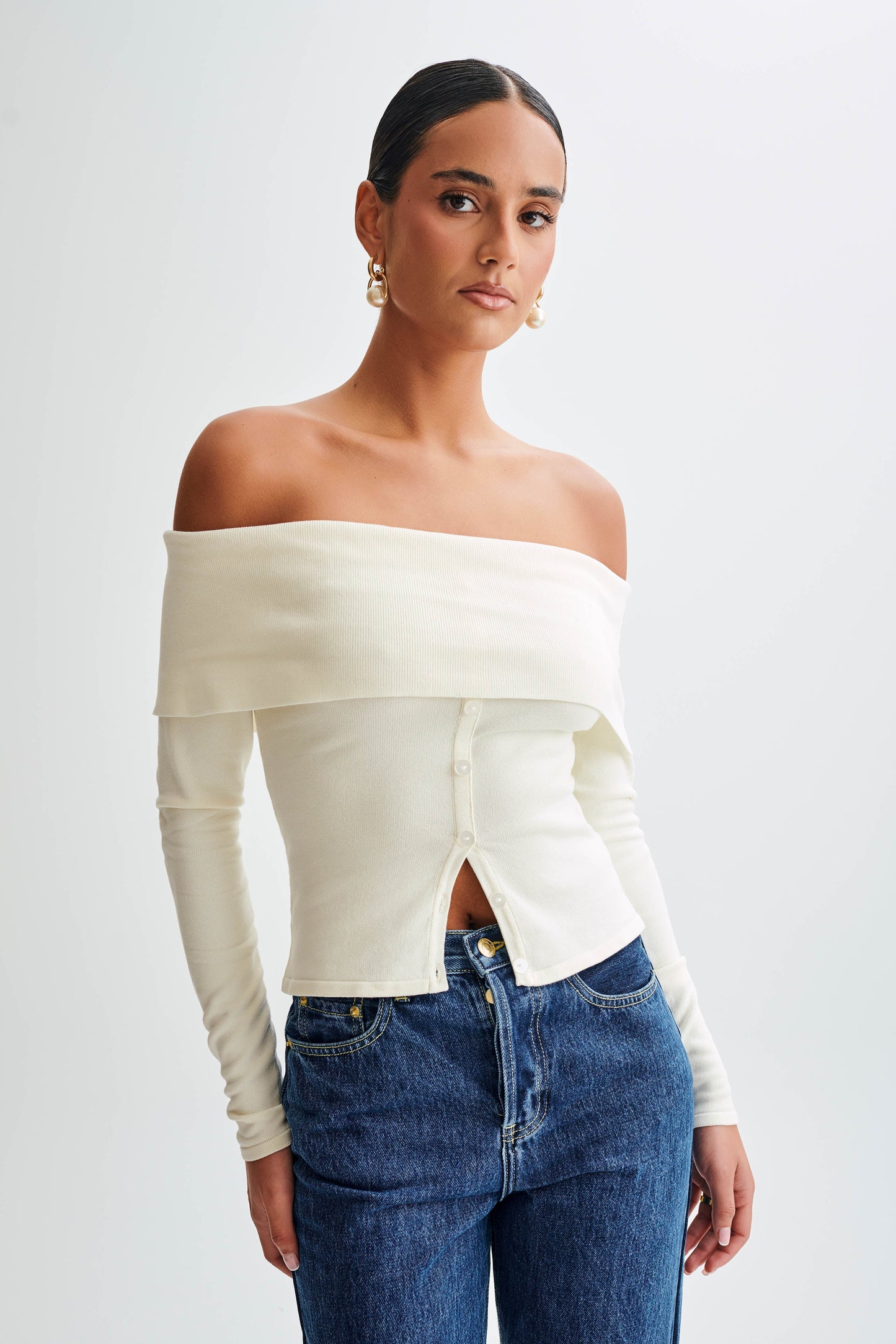 Diedre Buttoned Off Shoulder Knit Top - White