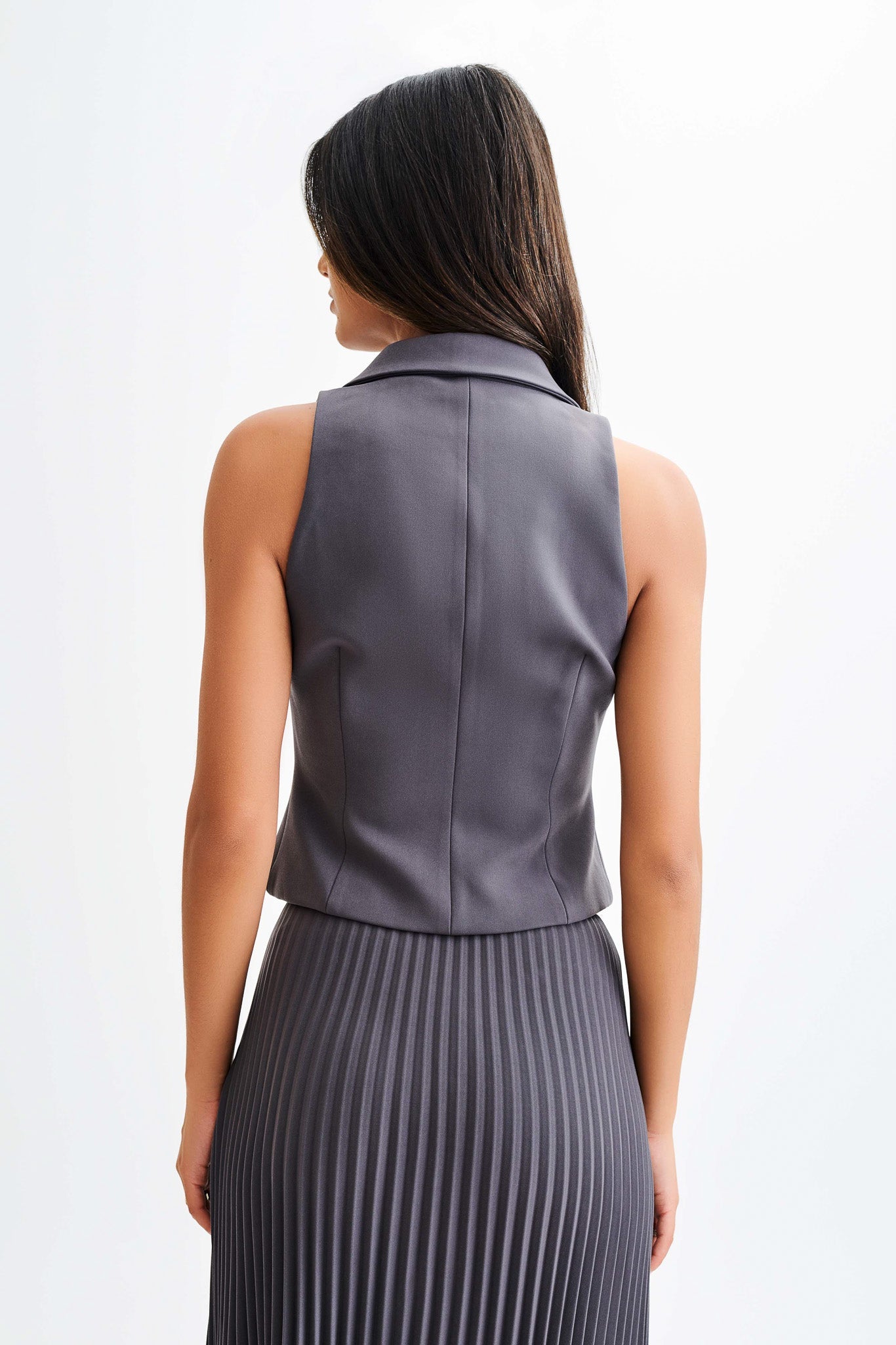 Mura Suiting Vest - Charcoal