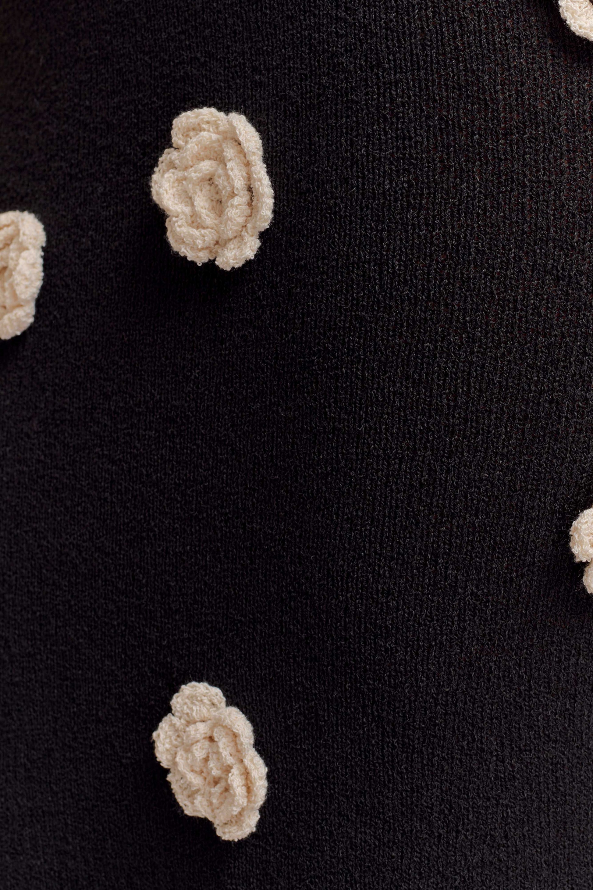 Suki Knit Maxi Dress With Flowers - Black/White #5