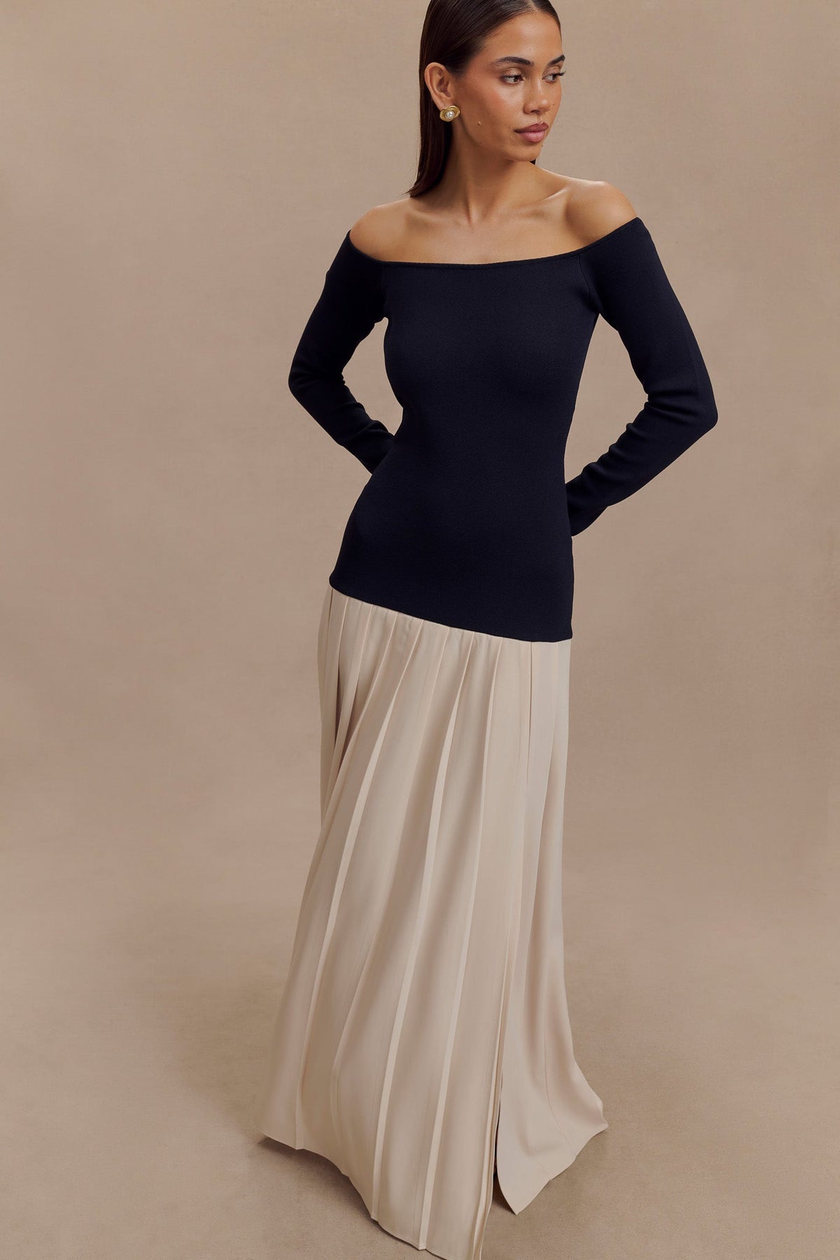 Presley Contrast Knit Off Shoulder Maxi Dress - Navy And Cream #8