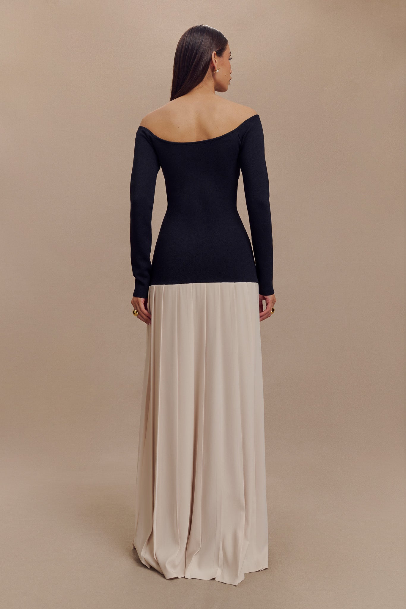 Presley Contrast Knit Off Shoulder Maxi Dress - Navy And Cream #3