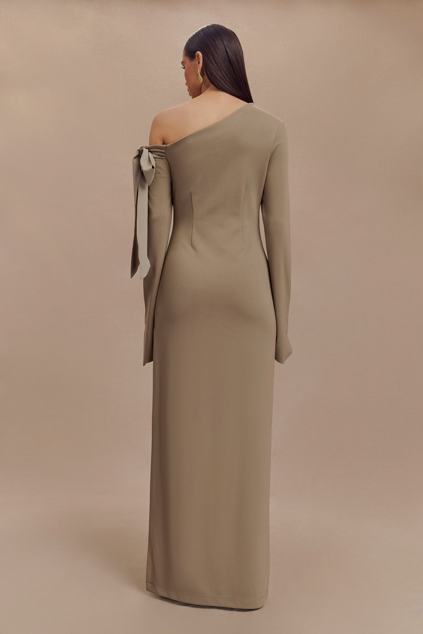 Nicola One Shoulder Crepe Maxi Dress - Mushroom #4