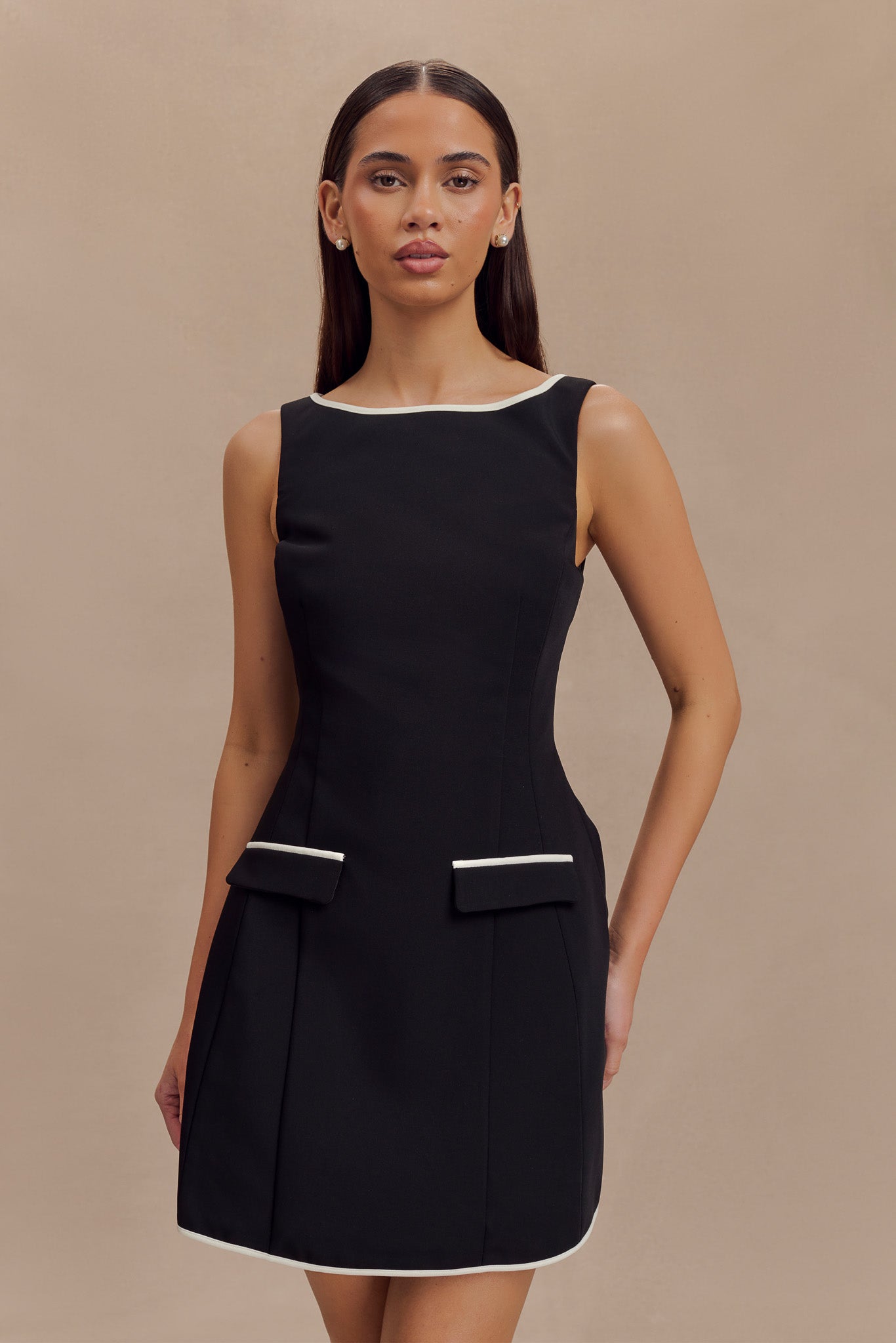 Evanna Sleeveless Contrast Suiting Mini Dress - Black #2