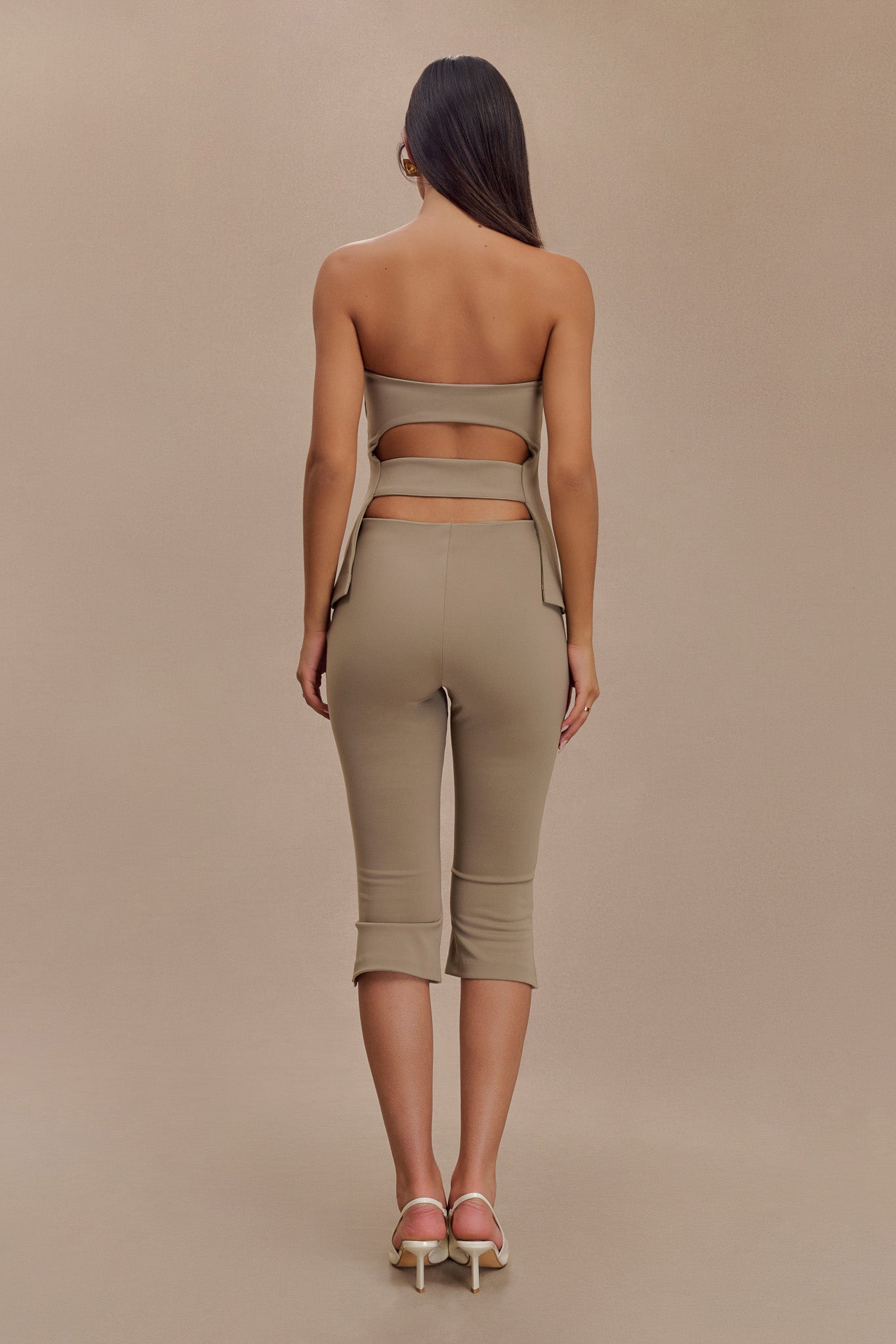 Layla Flared Crepe Capri Pants - Mushroom #5