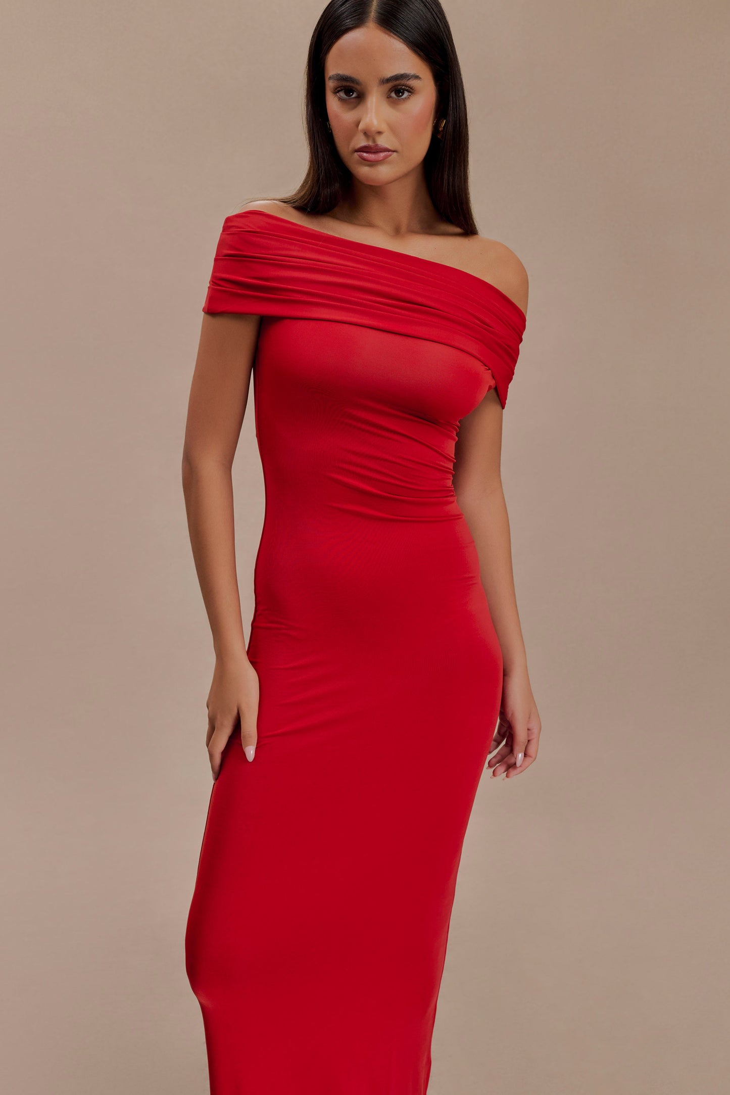 Cassandra Off Shoulder Slinky Maxi Dress - Red