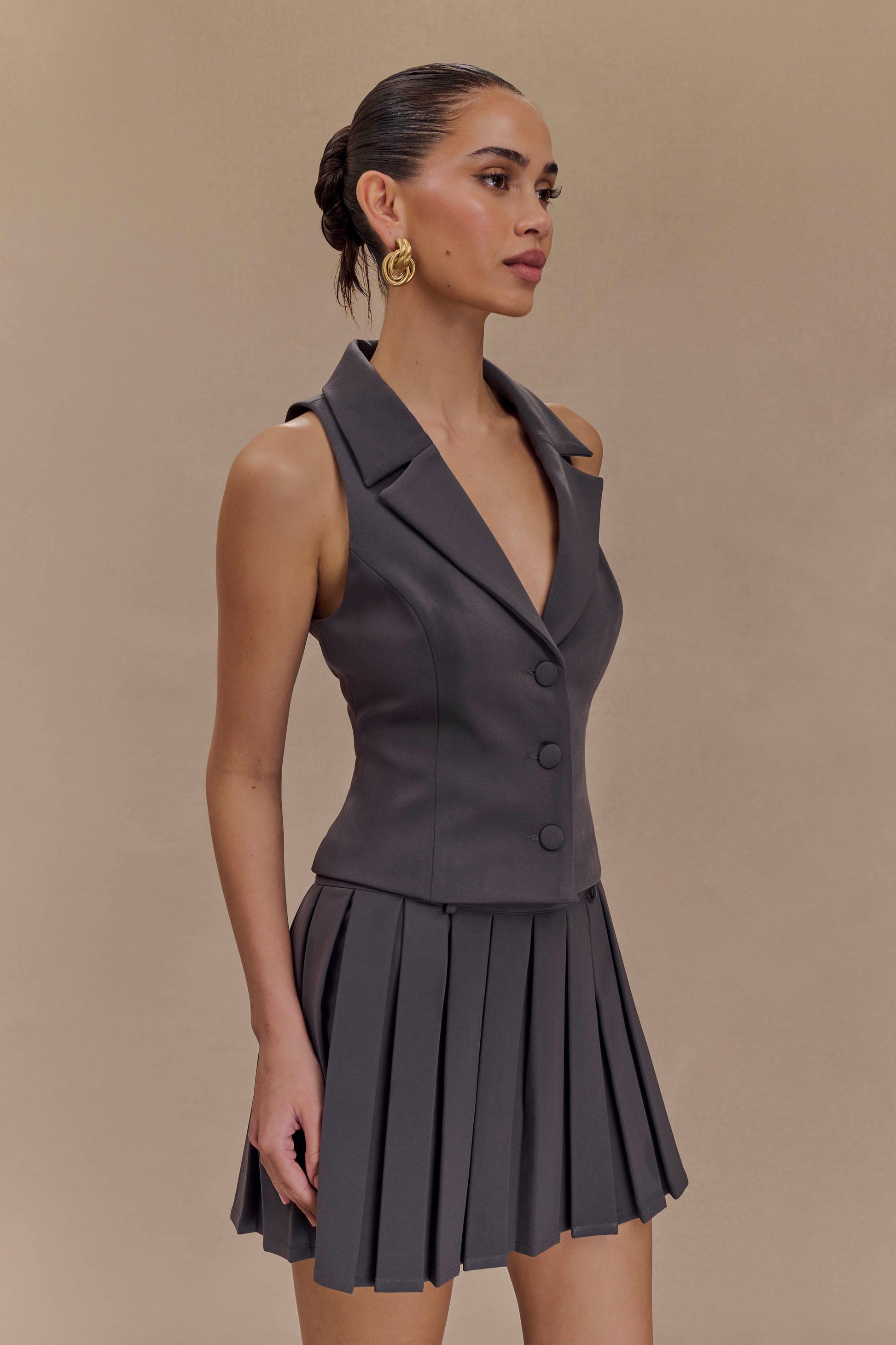 Mura Pleated Mini Skirt - Charcoal #4