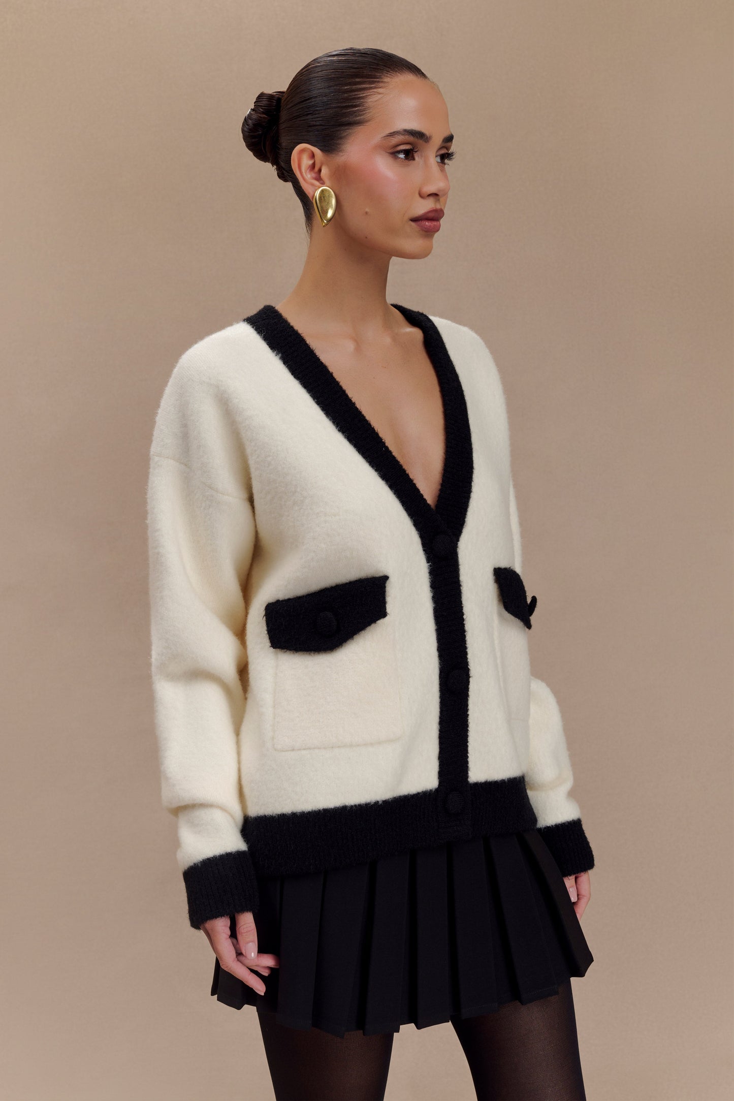 Evangeline Oversized Knit Cardigan - Black/White