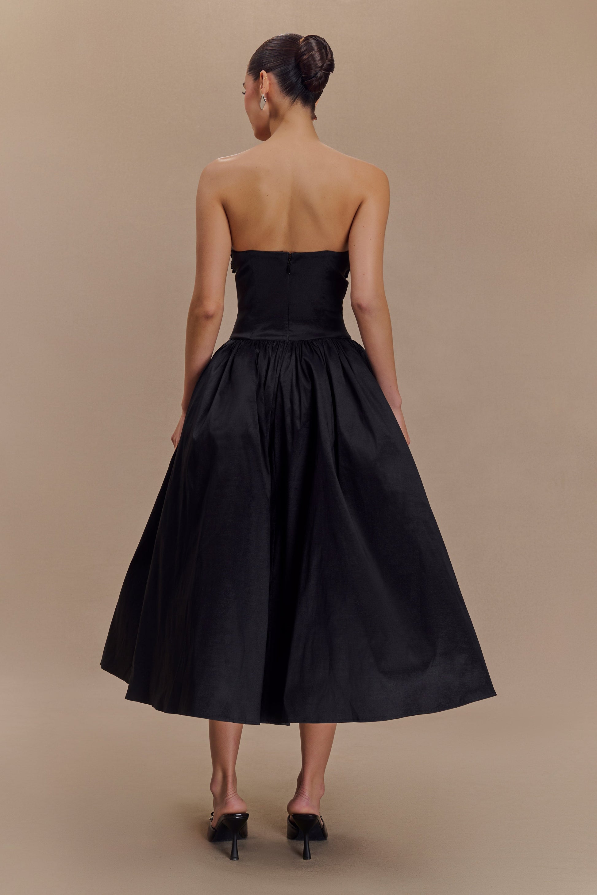 Elyssa Embroidered Midi Dress - Black #2