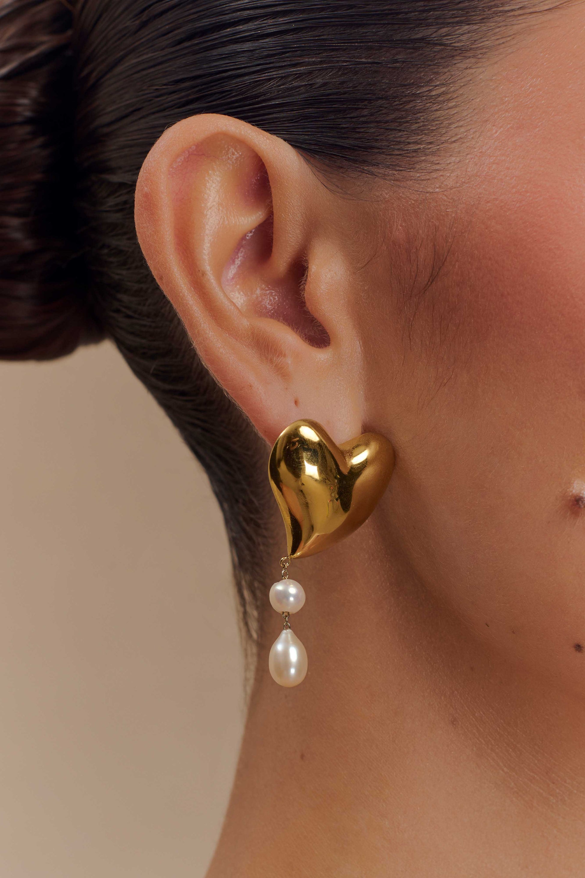 Kiara Heart Pearl Drop Earrings - Gold #4