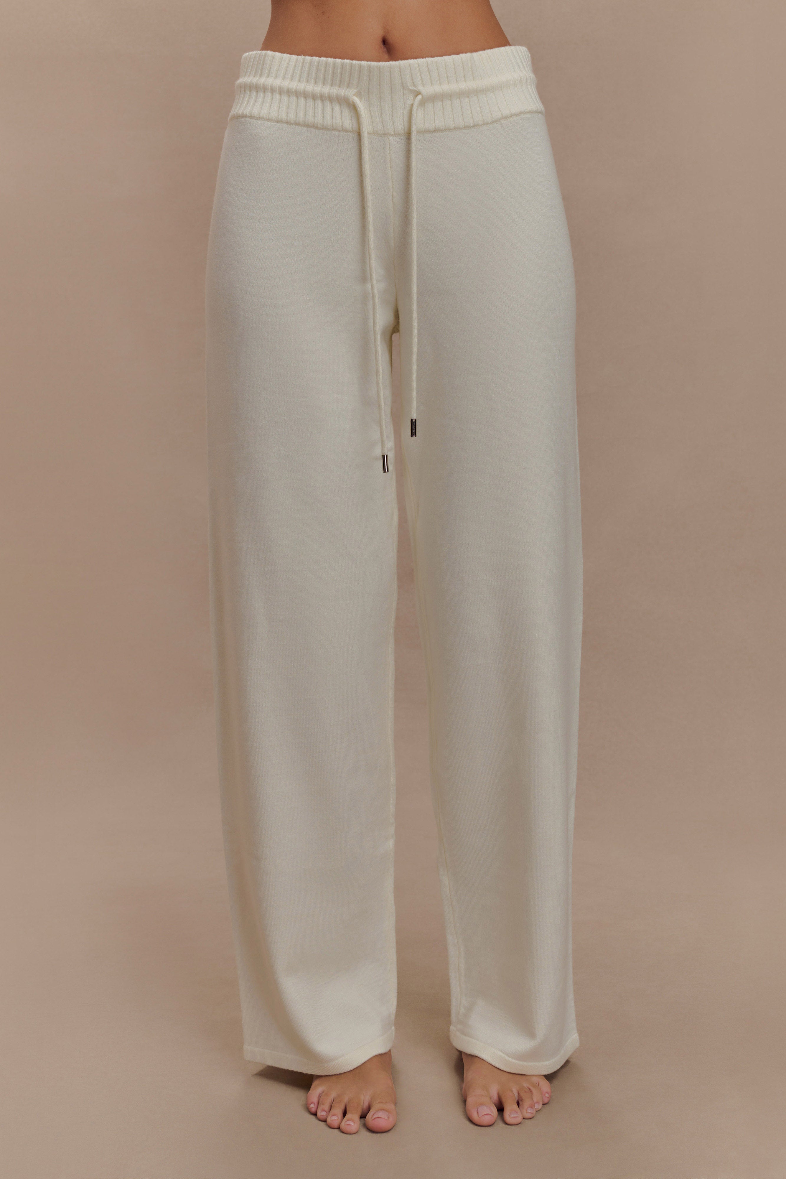 Slit Knit Pants ベージュ34 Made in Italy Wide Leg Soft Knit Trousers, Camel – Jolie Moi Retail
