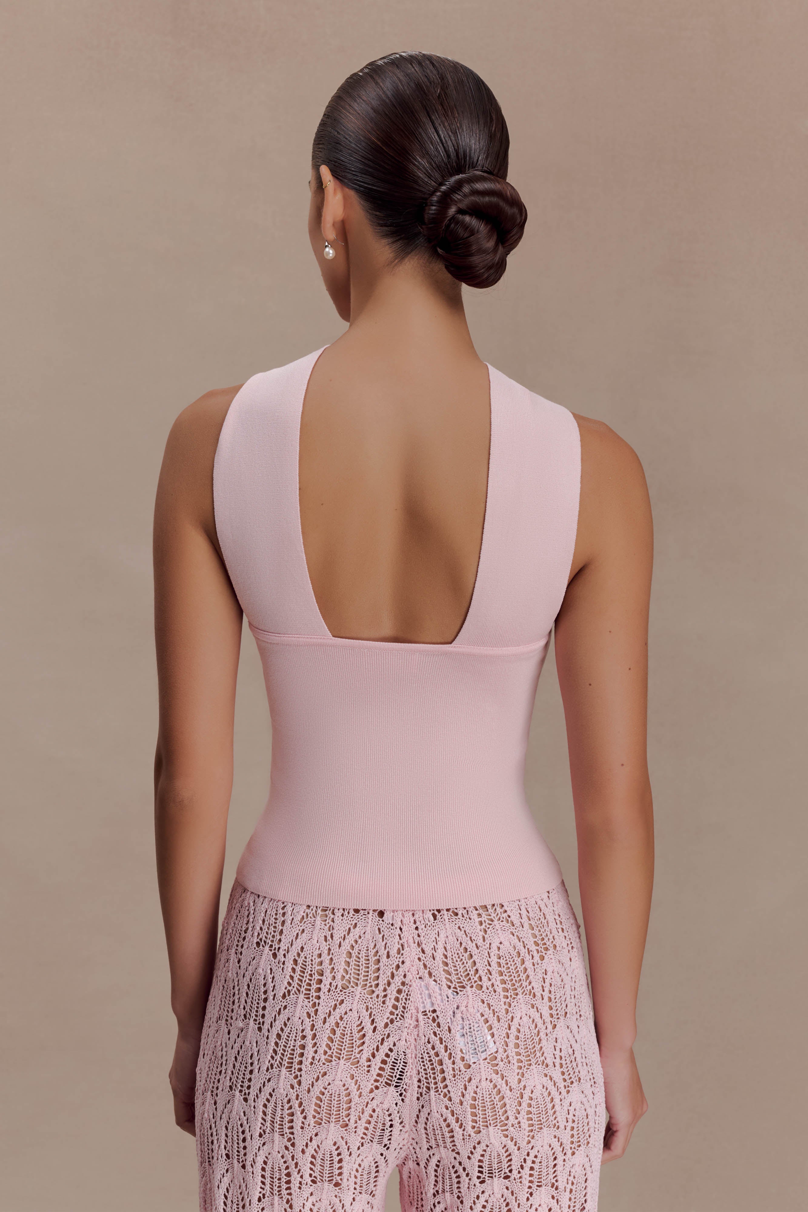 Angelika Twist Front Knit Top - Baby Pink | MESHKI UK