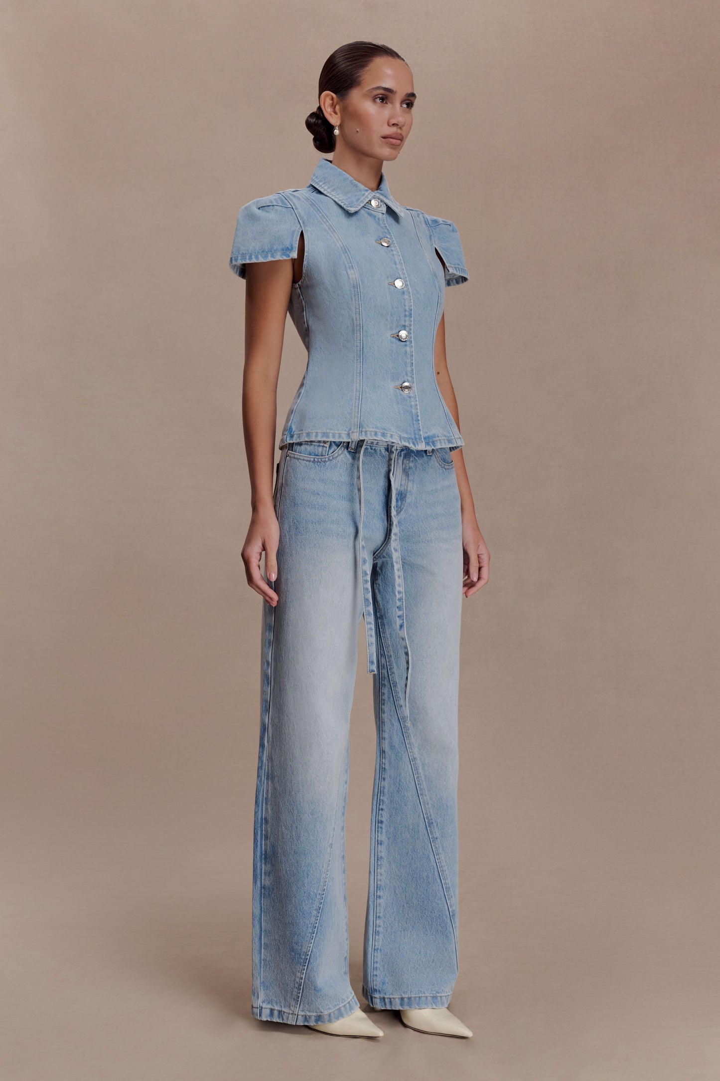 Bently Short Sleeve Denim Top - Washed Light Blue