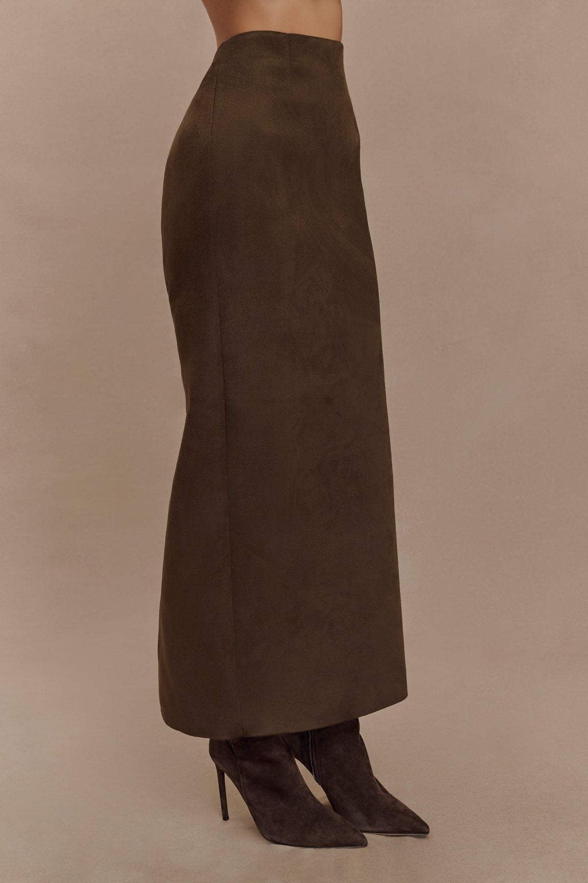 Hayes Faux Suede Midi Skirt - Chocolate
