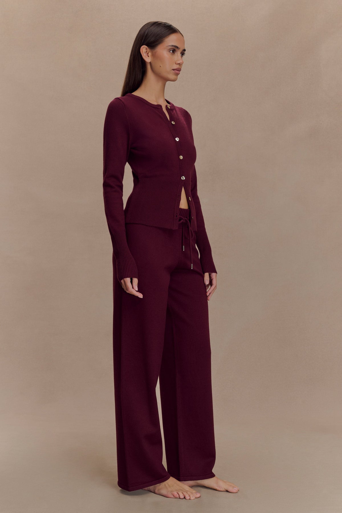 Reese Fitted Knit Cardigan - Merlot