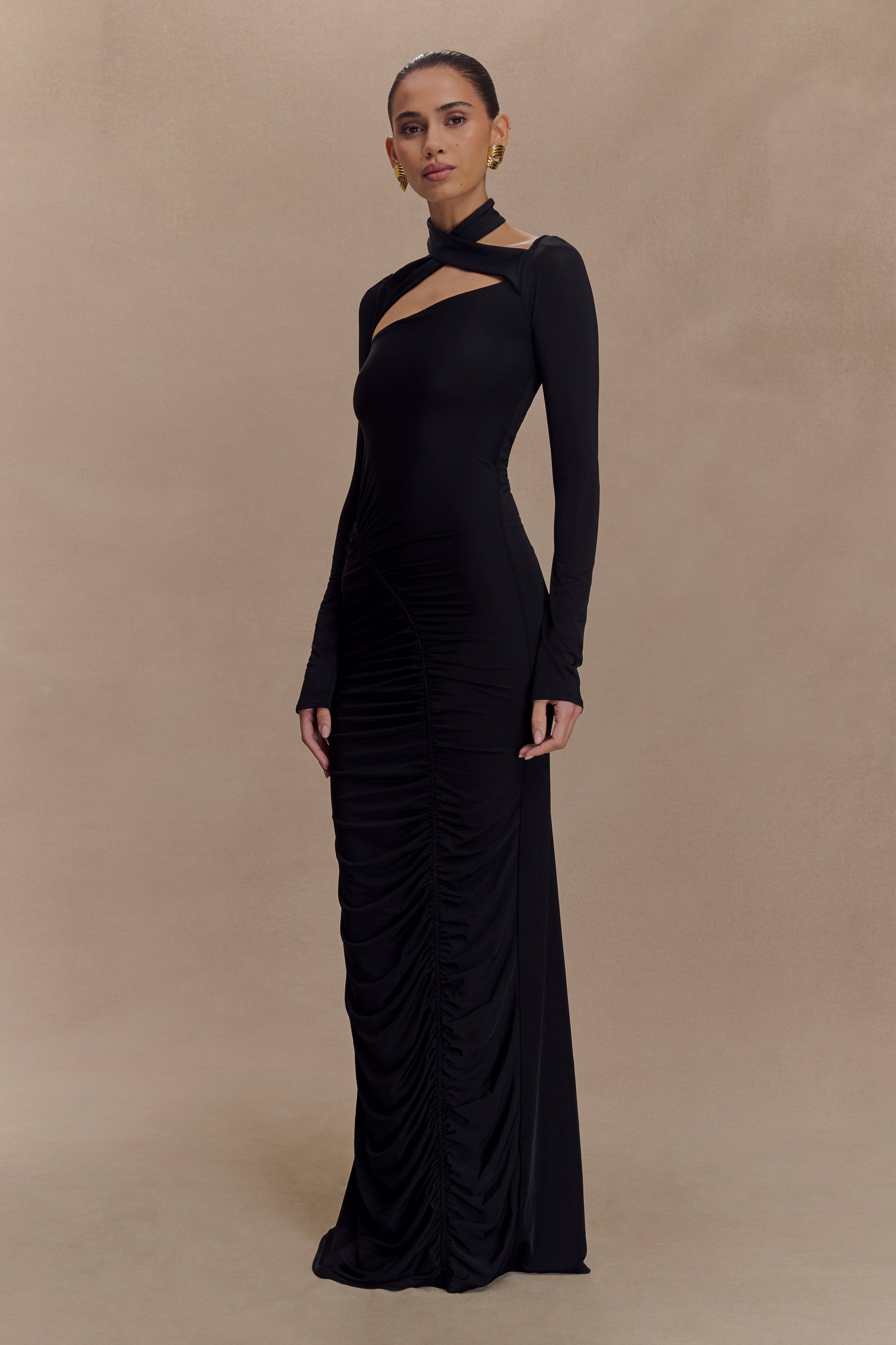 Lyndon Long Sleeve Slinky Maxi Dress - Black | MESHKI UK Lyndon Long Sleeve Slinky Maxi Dress - Black | MESHKI UK