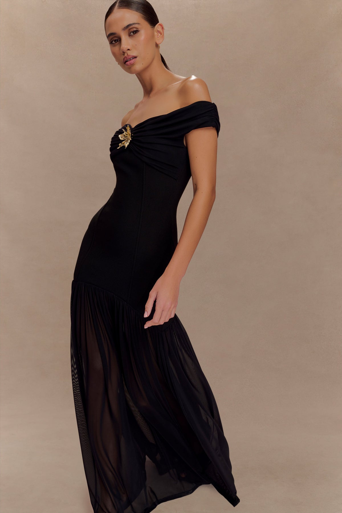 Kellie Off Shoulder Crepe Maxi Dress - Black